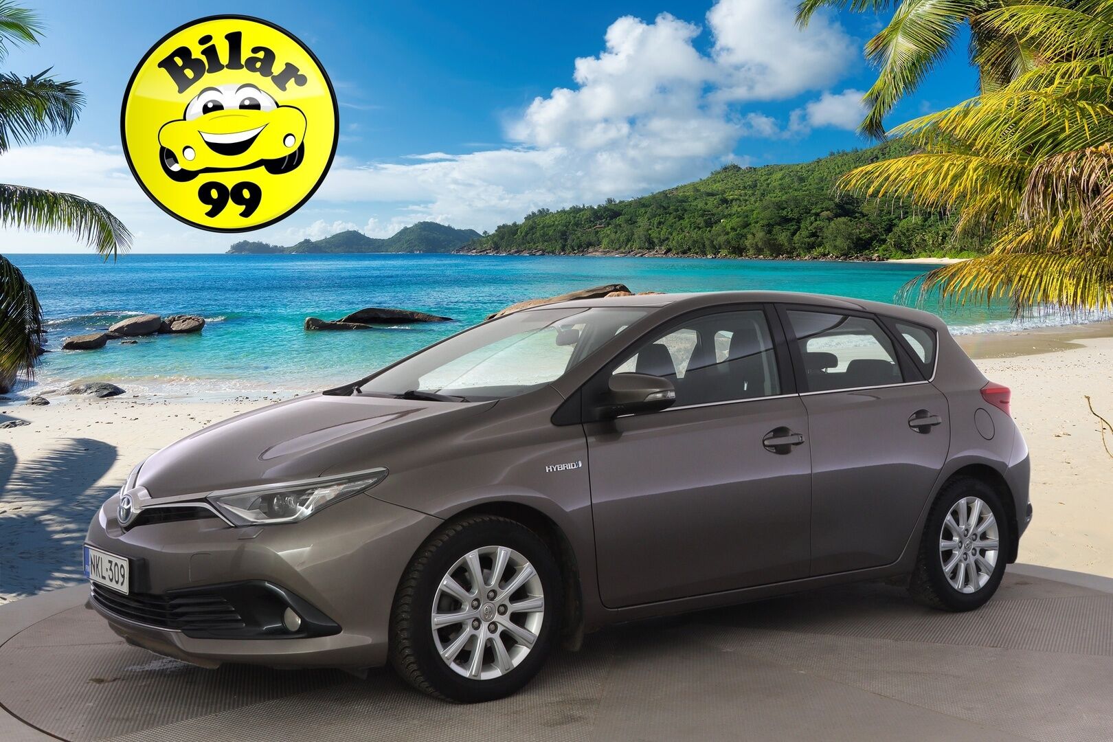 Toyota Auris 2016 1,8 Hybrid Active ** Juuri tullut! / Lohko+sisäp / Navigointi / P.kamera / Vakkari / Siisti yksilö! / 2x aluvanteet ** - Upealla metallivärillä ja siistissä kunnossa oleva perus hyvä Toyota! Tervetuloa koeajamaan ja ihastumaan!