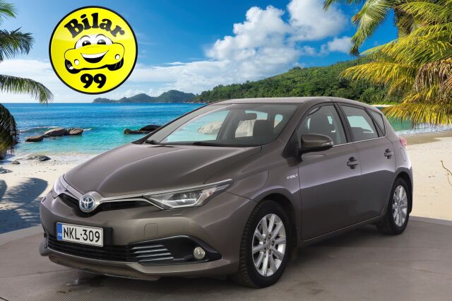 Toyota Auris 2016