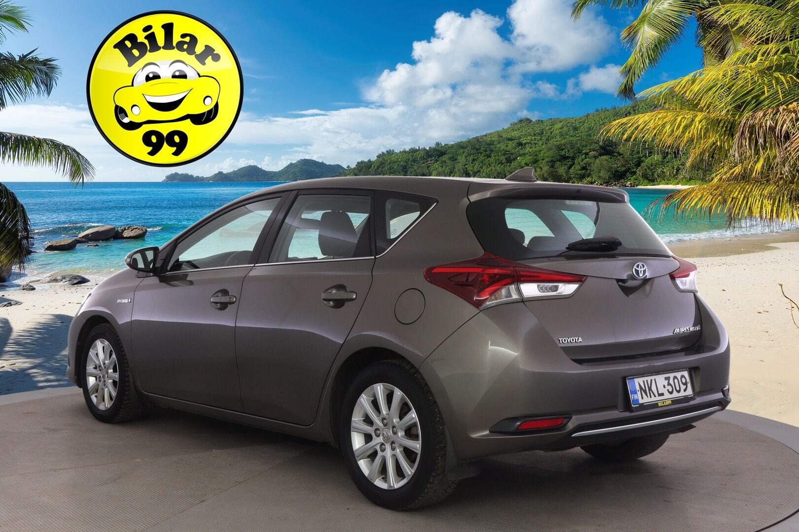 Toyota Auris 2016 1,8 Hybrid Active ** Juuri tullut! / Lohko+sisäp / Navigointi / P.kamera / Vakkari / Siisti yksilö! / 2x aluvanteet ** - Upealla metallivärillä ja siistissä kunnossa oleva perus hyvä Toyota! Tervetuloa koeajamaan ja ihastumaan!