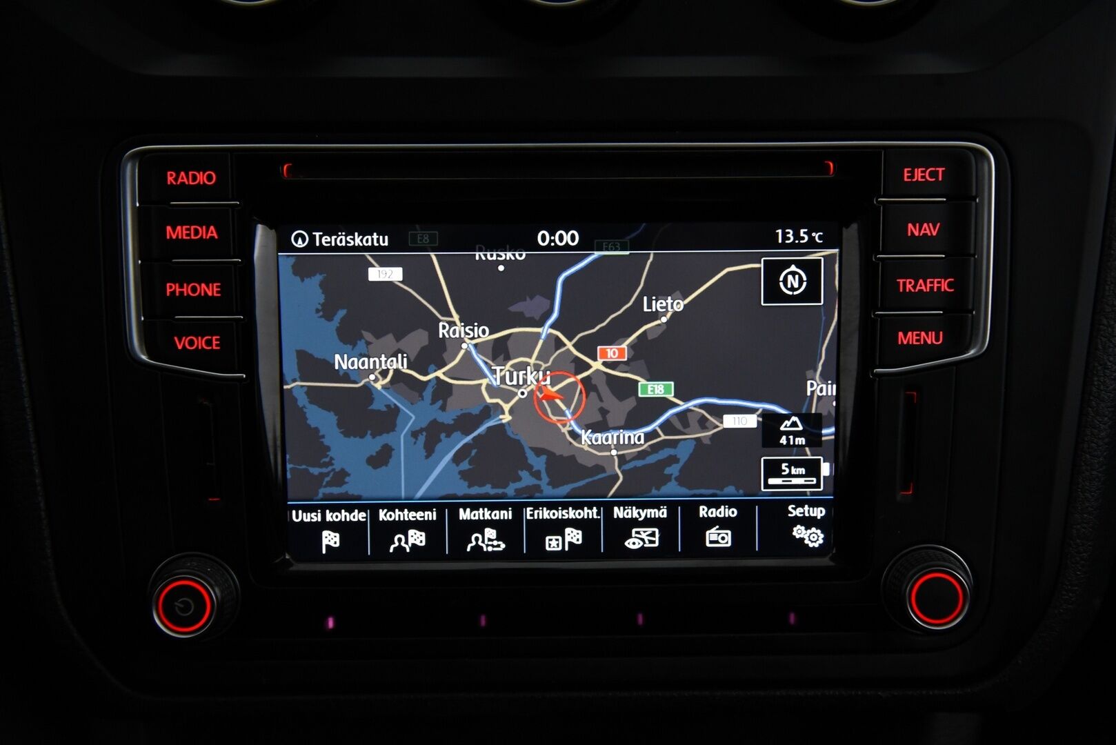 Volkswagen Caddy Maxi 2016 Trendline 1,4 TSI 92kW DSG bens. / Adapt. vakkari / Webasto / P. Kamera / Suomi-Auto - P. Tutkat / Lämmitettävä tuulilasi