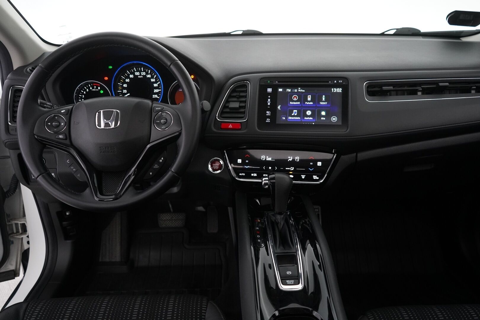 Honda HR-V 2016 1,5 Executive CVT *Vakkari / Koukku / Kamera / Kattoikkuna / Lohko / Keyless / Helmiäisvalkoinen* - Suomi-auto / Merkkihuollettu / 2. omisteinen / Juuri huollettu / Kahdet vanteet