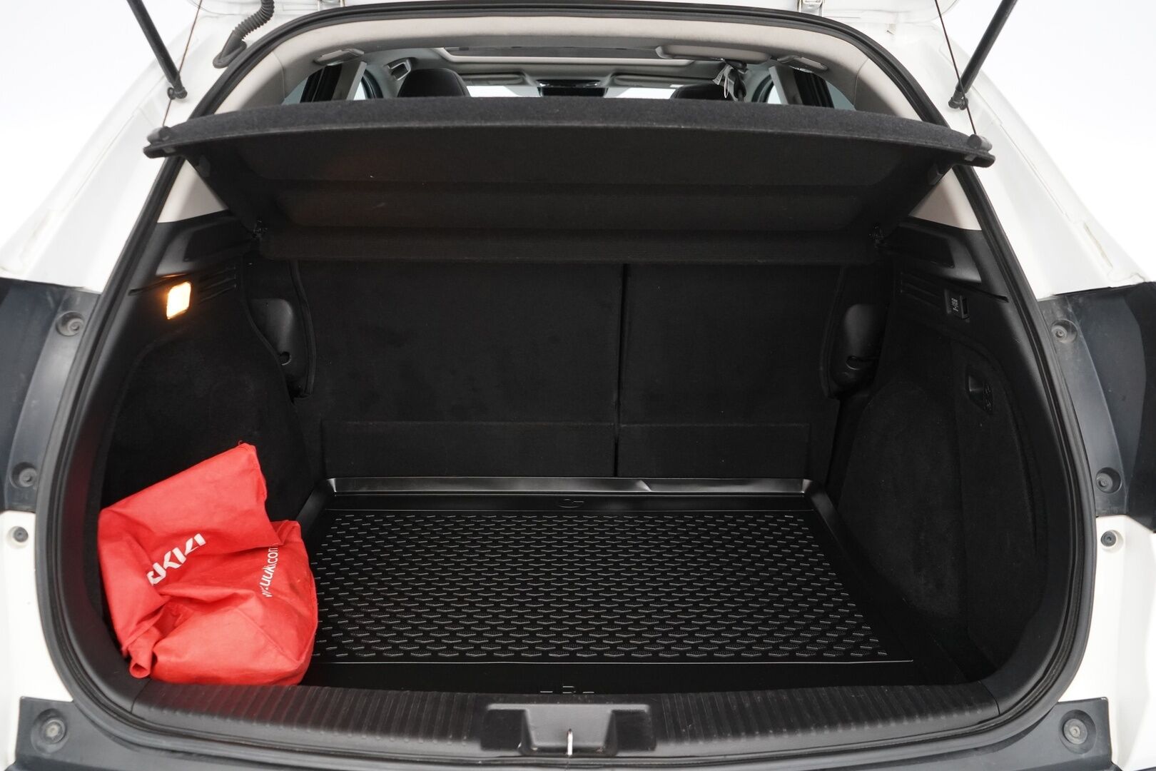 Honda HR-V 2016 1,5 Executive CVT *Vakkari / Koukku / Kamera / Kattoikkuna / Lohko / Keyless / Helmiäisvalkoinen* - Suomi-auto / Merkkihuollettu / 2. omisteinen / Juuri huollettu / Kahdet vanteet