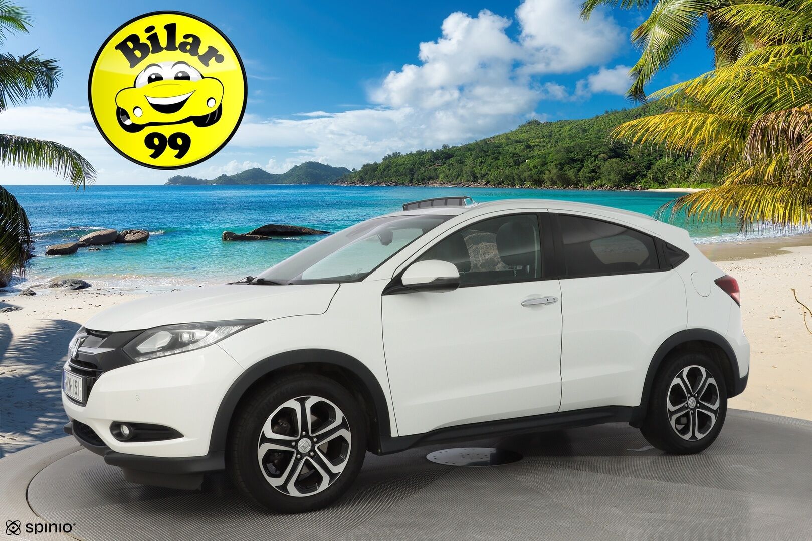 Honda HR-V 2016 1,5 Executive CVT *Vakkari / Koukku / Kamera / Kattoikkuna / Lohko / Keyless / Helmiäisvalkoinen* - Suomi-auto / Merkkihuollettu / 2. omisteinen / Juuri huollettu / Kahdet vanteet
