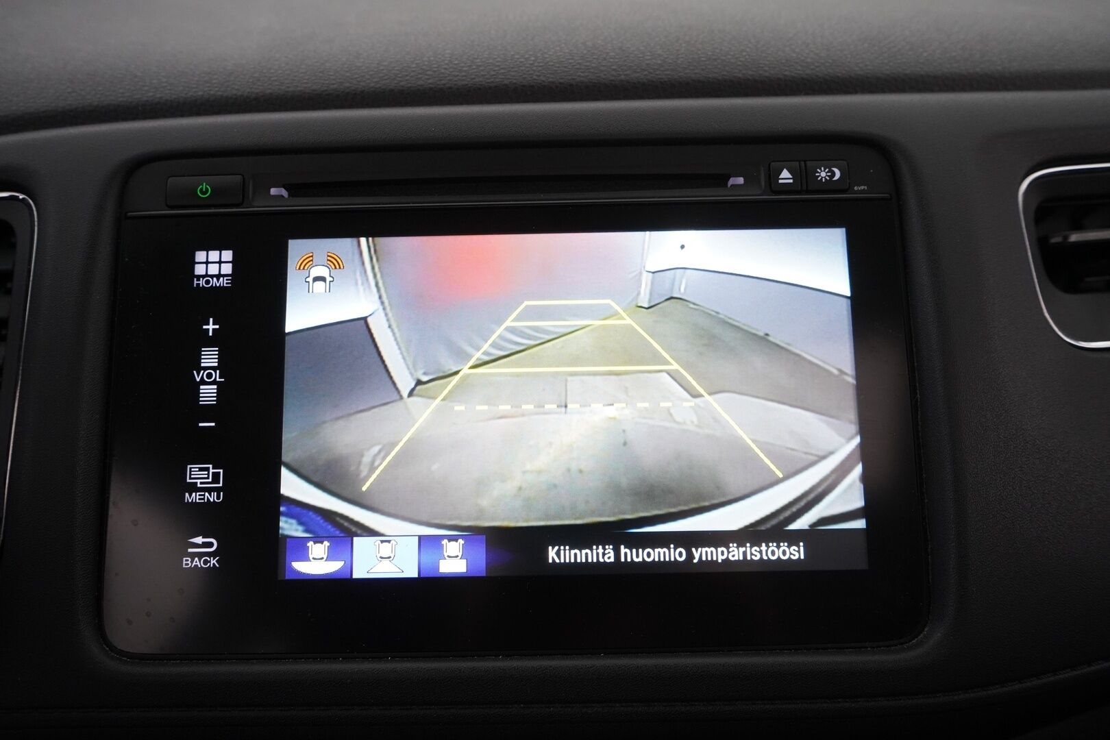 Honda HR-V 2016 1,5 Executive CVT *Vakkari / Koukku / Kamera / Kattoikkuna / Lohko / Keyless / Helmiäisvalkoinen* - Suomi-auto / Merkkihuollettu / 2. omisteinen / Juuri huollettu / Kahdet vanteet