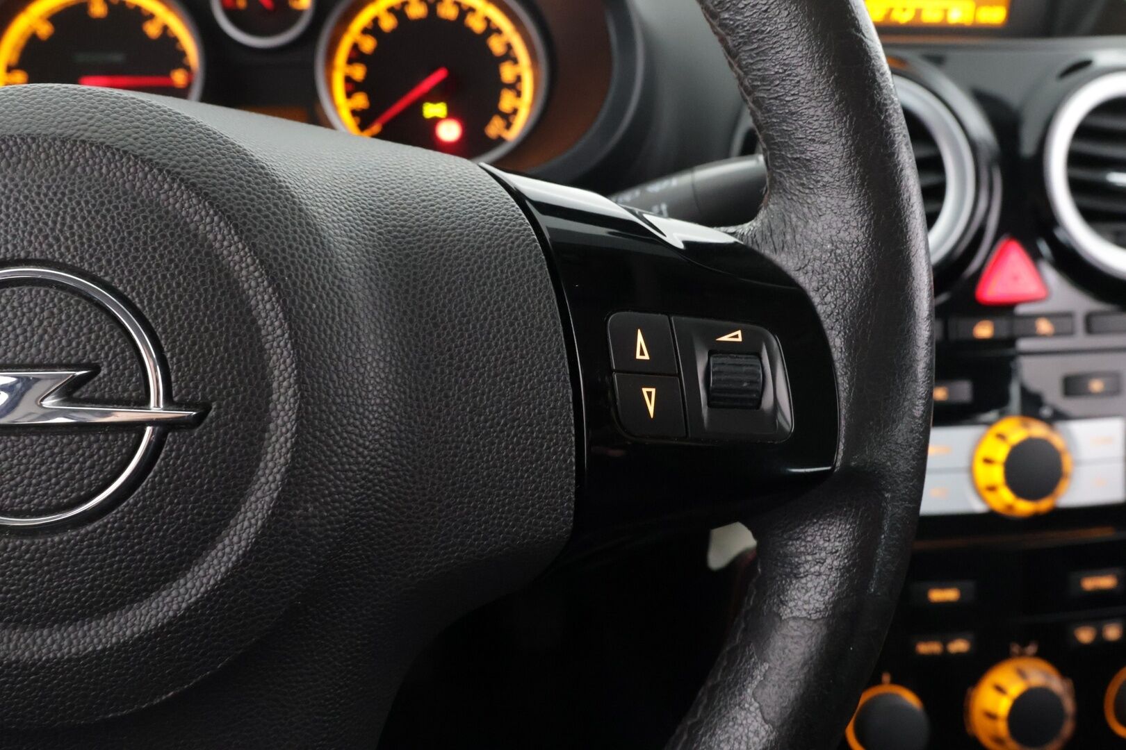 Opel Corsa 2008 1.3 - *Myydään huutokaupat.com!*