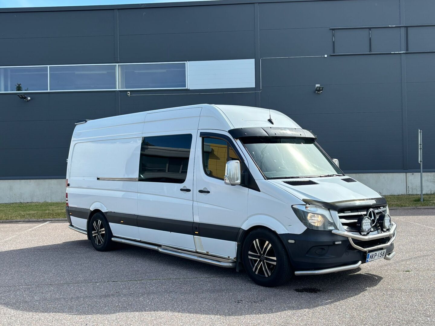 Mercedes-Benz Sprinter 2015 SPRINTER Matkailuauto (SA) 5ov 2143cm3 - 2+3 Jatko-ohjaamo | Vakkari | Webasto | Jääkaappi | Ei ad-blue | P*kamera | Kromiputki sarja