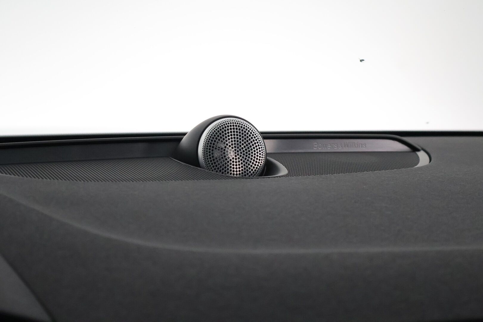 Volvo V90 2017 D5 AWD Business R-Design aut - Bowers&Wilkins | HUD | Vetokoukku | ACC | Kattoluukku | Webasto | Ei adblueta |  Kattavasti varusteltu | Juuri huollettu