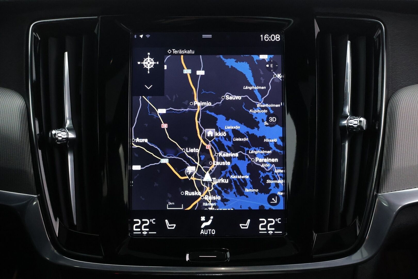 Volvo V90 2017 D5 AWD Business R-Design aut - Bowers&Wilkins | HUD | Vetokoukku | ACC | Kattoluukku | Webasto | Ei adblueta |  Kattavasti varusteltu | Hieno yksilö 