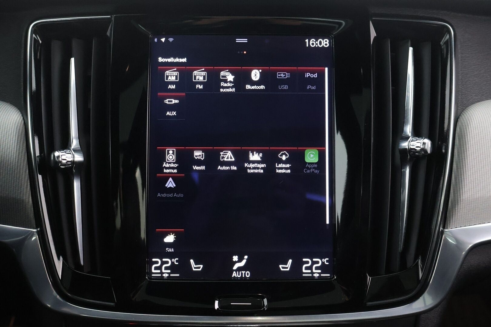 Volvo V90 2017 D5 AWD Business R-Design aut - Bowers&Wilkins | HUD | Vetokoukku | ACC | Kattoluukku | Webasto | Ei adblueta |  Kattavasti varusteltu | Juuri huollettu