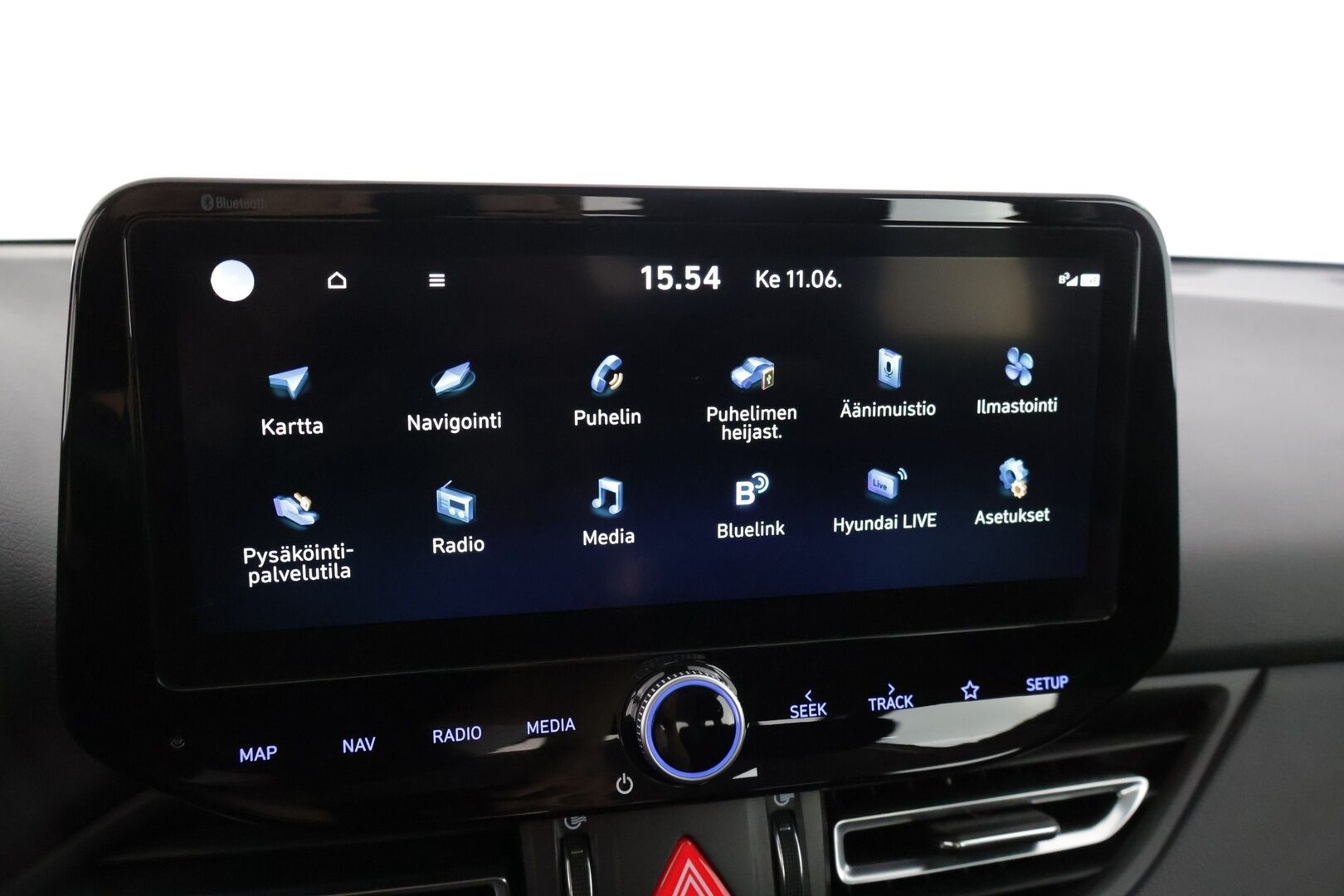 Hyundai i30 Wagon 2021 1,0 T-GDI 120 hv 48V hybrid 7-DCT-aut Comfort* Ir.vetokoukku / P-kamera / Navi / Ratinlämmitin * - *Merkkiliikkeen huoltohistoria / Hyvät kesä -ja talvirenkaat omilla aluvanteilla / Myydään juuri huollettuna *