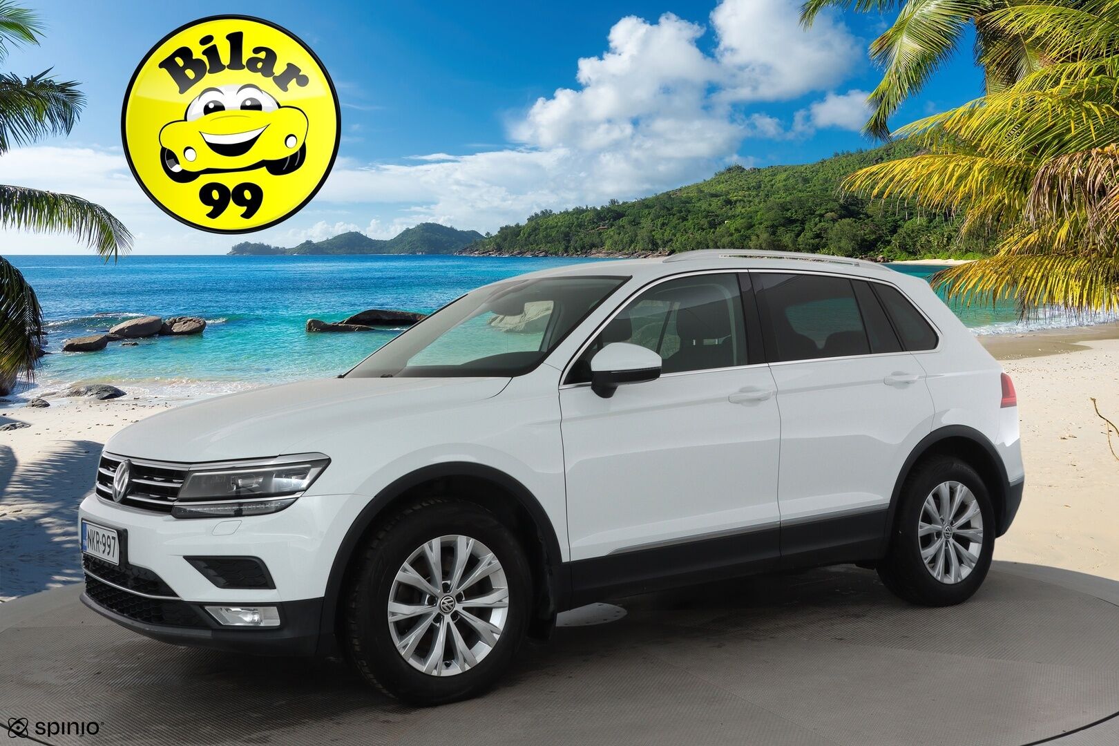 Volkswagen Tiguan 2017 Highline 2,0 TSI 132 kW  4MOTION DSG **ACC / Webasto / P.tutkat / Koukku / LED / Navi / KeylessGo** - Suomi-auto / Kahdet renkaat aluvanteilla 