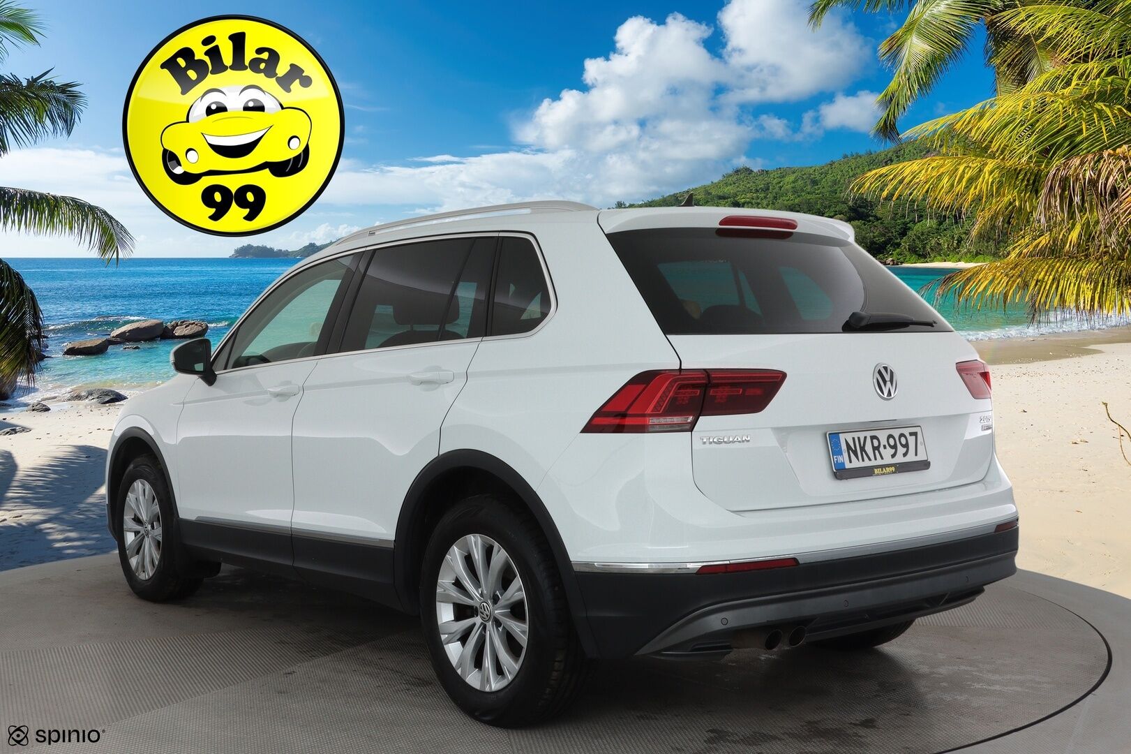 Volkswagen Tiguan 2017 Highline 2,0 TSI 132 kW  4MOTION DSG **ACC / Webasto / P.tutkat / Koukku / LED / Navi / KeylessGo** - Suomi-auto / Kahdet renkaat aluvanteilla 