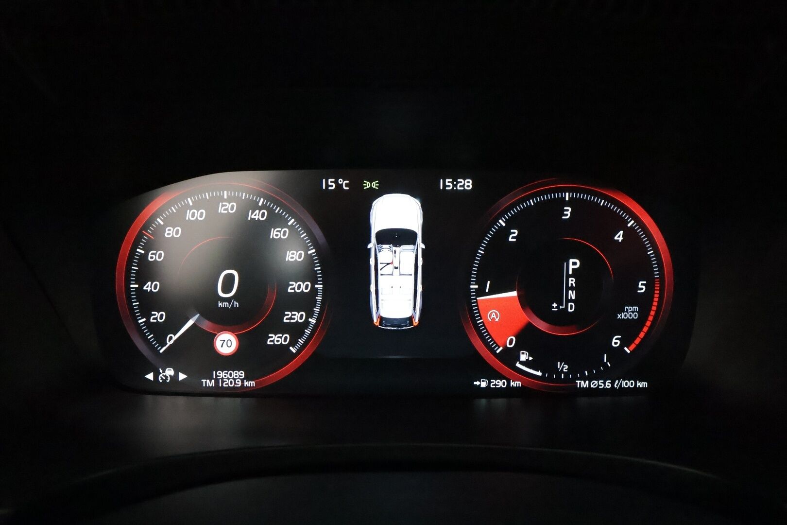 Volvo V90 2017 D4 AWD Inscription aut **Bowers&Wilkins / Webasto / Koukku / Adapt.Vakkari / Sporttipenkki Muistilla / LED-valot** - Bowers&Wilkins / P.Tutka / Kaistavahti / Vaalean-Ruskea Nahkaverhoilu / KeylessGO / 2x Renkaat / 