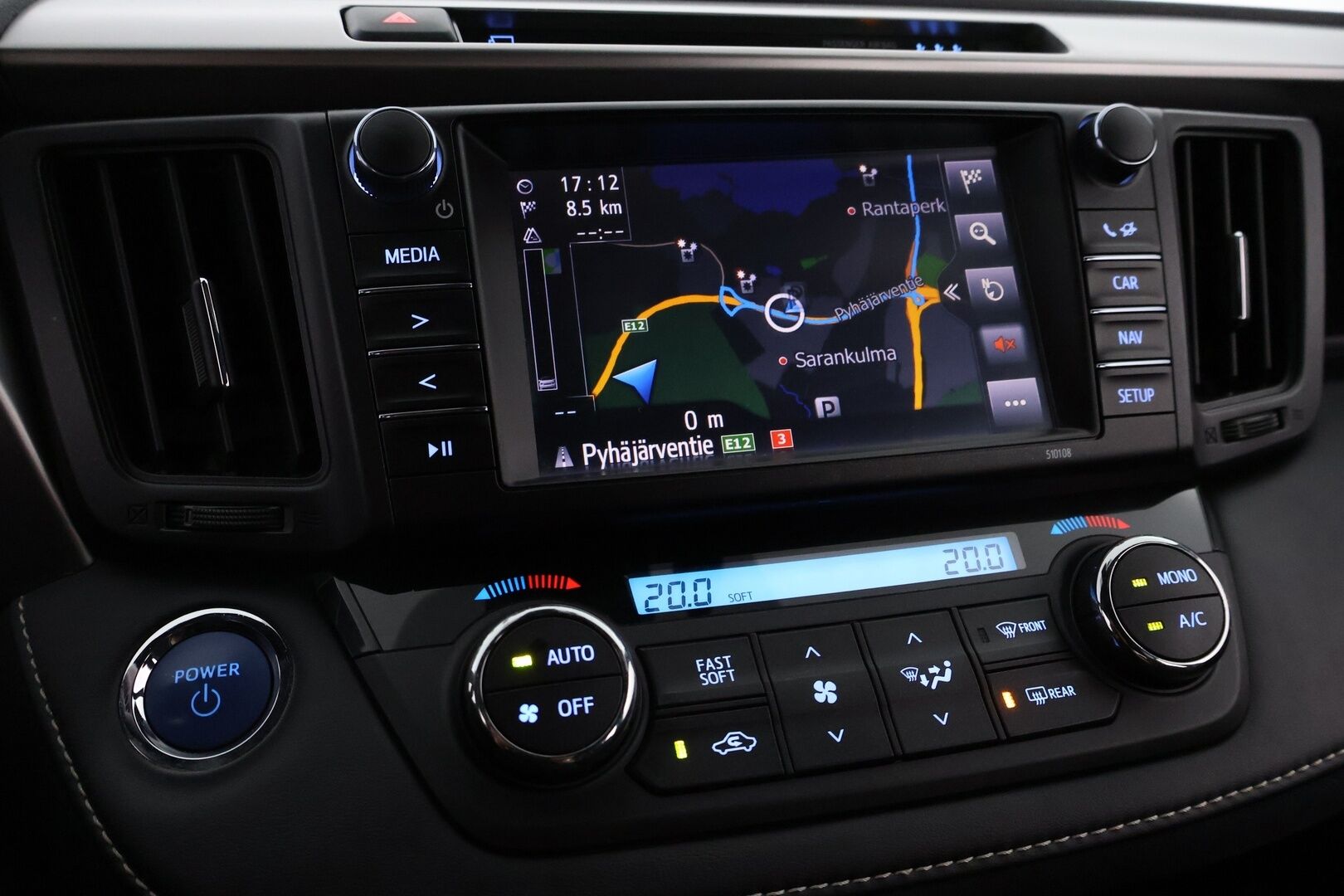 Toyota RAV4 2017 2,5 Hybrid AWD Style - Suomiauto / 360-Kamera / Vetokoukku / Lohko / BLIS / Vakkari / Sähköluukku / Ratinlämmitin