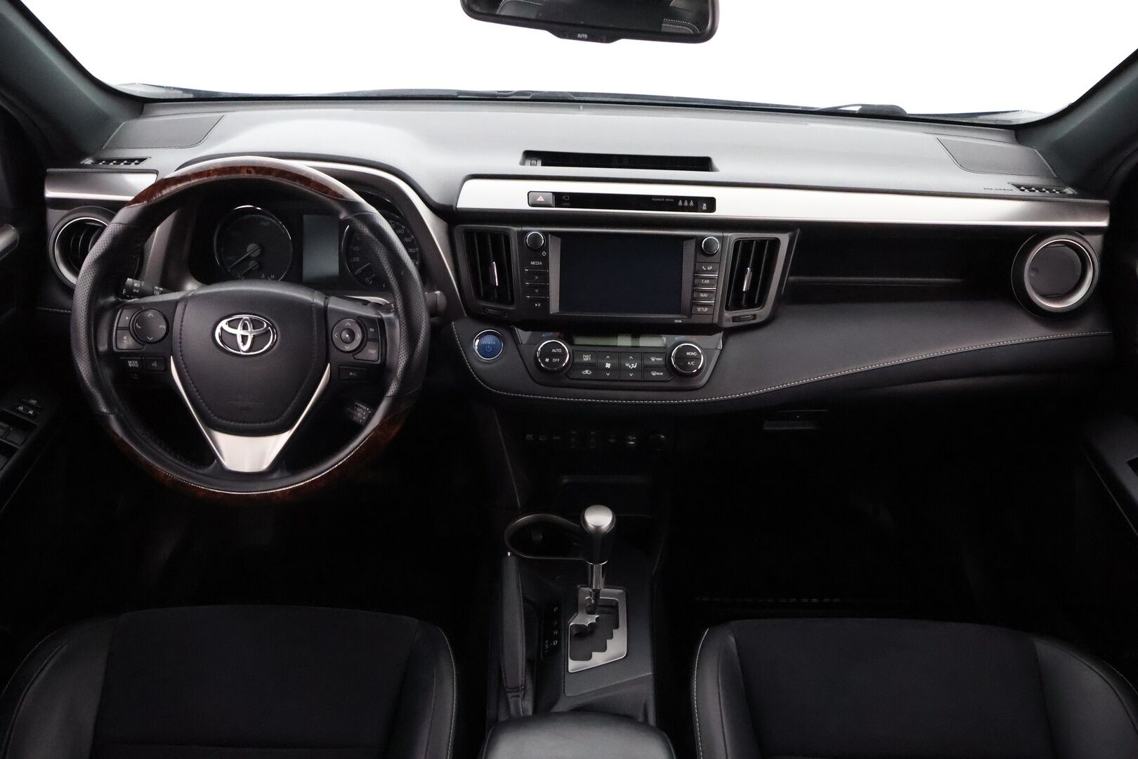 Toyota RAV4 2017 2,5 Hybrid AWD Style - Suomiauto / 360-Kamera / Vetokoukku / Lohko / BLIS / Vakkari / Sähköluukku / Ratinlämmitin