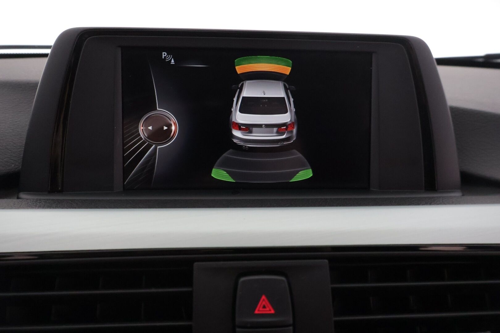 BMW 320 2017 F30 Sedan 320d A xDrive Business Exclusive Edition Sport *Suomi-auto / Tutkat edessä ja takana / Vakkari / Nahkasisusta / Sport-penkit* - *Adapt. LED-ajovalot / 2x Renkaat & Vanteet / Lämmitettävä M-sport ratti /  Ei Adblue-järjestelmää*