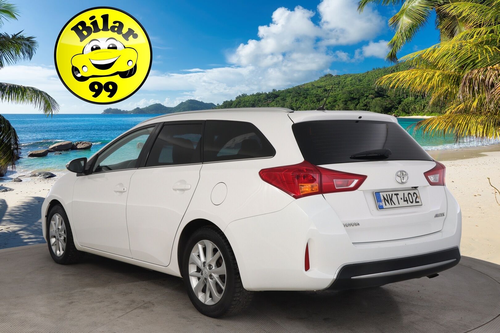 Toyota Auris 2014 Touring Sports 1,6 Valvematic Active Edition Multidrive S *Kamera / Lohko / Navi / Vakkari / BT* - 2x renkaat aluilla / Juuri huollettu / Led lisävalo 