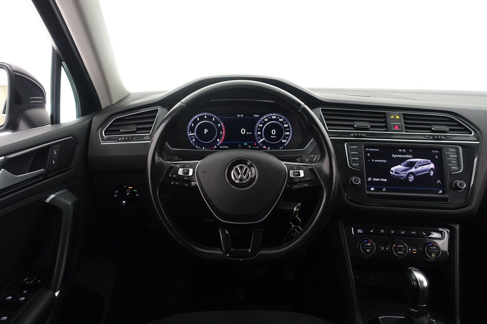Volkswagen Tiguan 2017 Highline 2,0 TSI 132 kW (180 hv) 4MOTION DSG-automaatti - Juuri Katsastettu! | Digimittaristo | ACC | Webasto | Vetokoukku | Carplay&Android Auto | Suomi-auto | Tutkat |