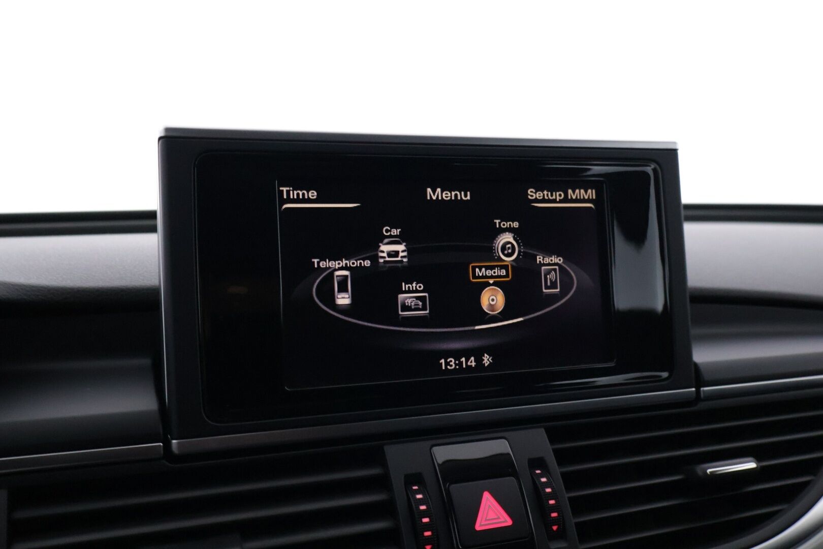 Audi A6 2011 Avant 2,0 TDI 130 kW Start-Stop - S-Line ulkopaketti | Sporttipenkit | Xenon | Vakkari | Lohkolämmitin ja sisäpistoke