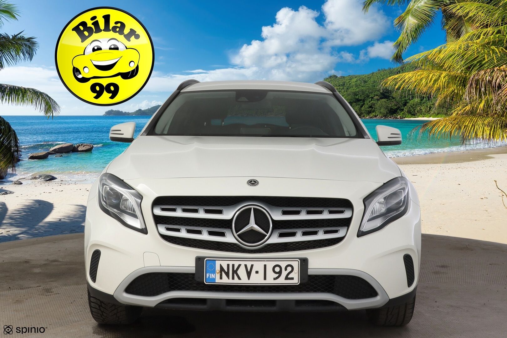 Mercedes-Benz GLA 2018 220 d 4Matic A Premium Business * Webasto / LED valot / Navi / P.kamera / Vakkari / Puolinahat * - *2x renkaat vanteilla / Asiallisesti huollettu / Facelift *