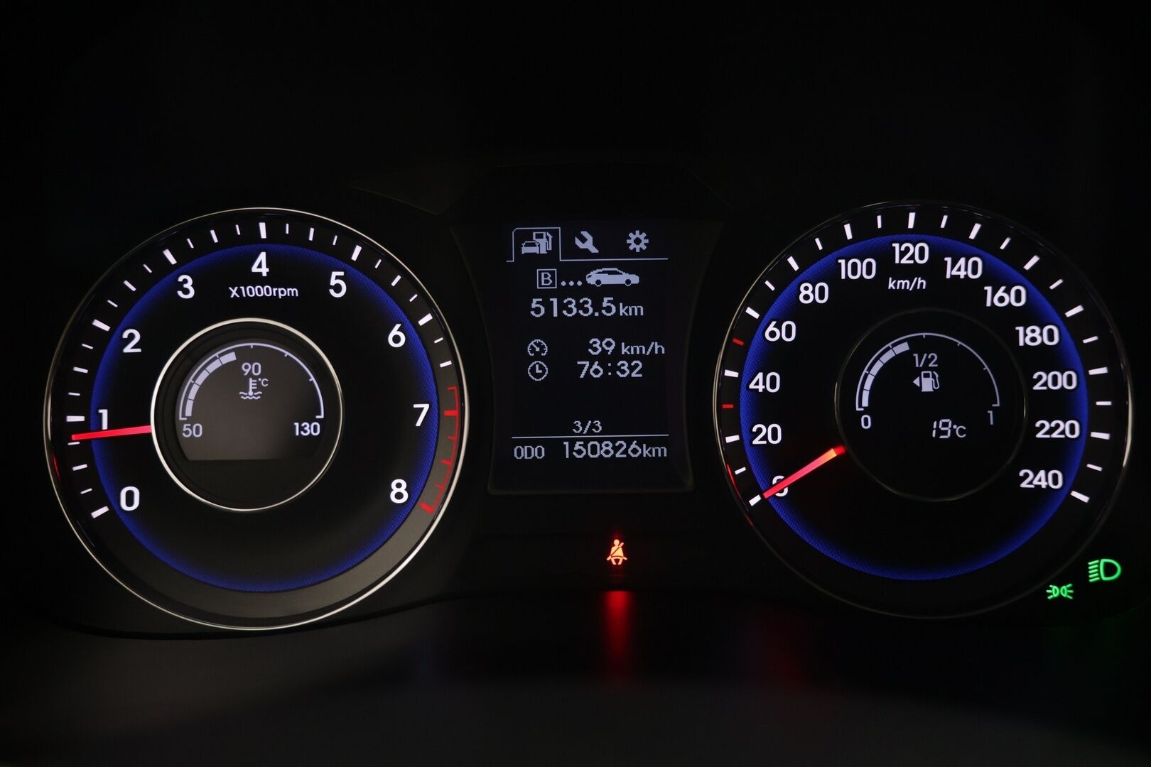 Hyundai i40 Wagon 2018 1,6 6MT ISG Classic * Vakkari / Bluetooth / Ilmastointi * - 2-omisteinen / Suomi-auto / 2 x hyväkuntoiset renkaat - HULLUT AVAJAISHULINAT KORKOTARJOUS 3,29 %