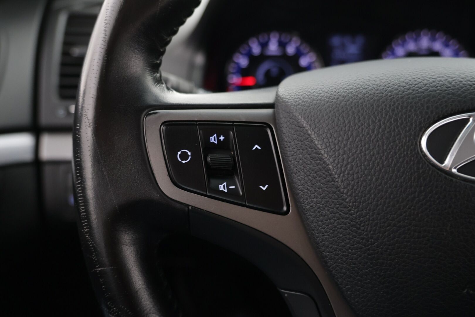 Hyundai i40 Wagon 2018 1,6 6MT ISG Classic * Vakkari / Bluetooth / Ilmastointi * - 2-omisteinen / Suomi-auto / 2 x hyväkuntoiset renkaat - HULLUT AVAJAISHULINAT KORKOTARJOUS 3,29 %