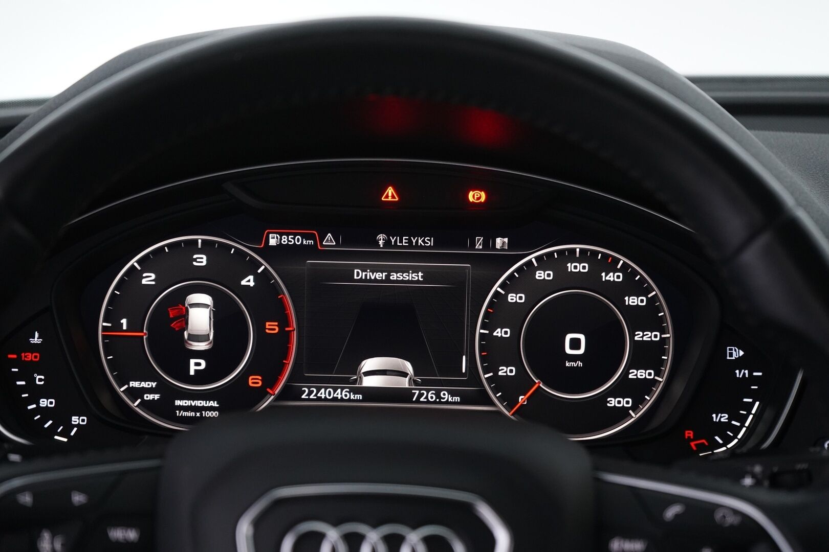 Audi Q5 2018 2.0 TDI Business Sport 120 kW Quattro S tronic - Digimittaristo | Webasto | Sport-penkit | Tutkat | Taittuva koukku | Suomi-auto | 2x renkaat | Juuri huollettu | Hihna vaihdettu 2024
