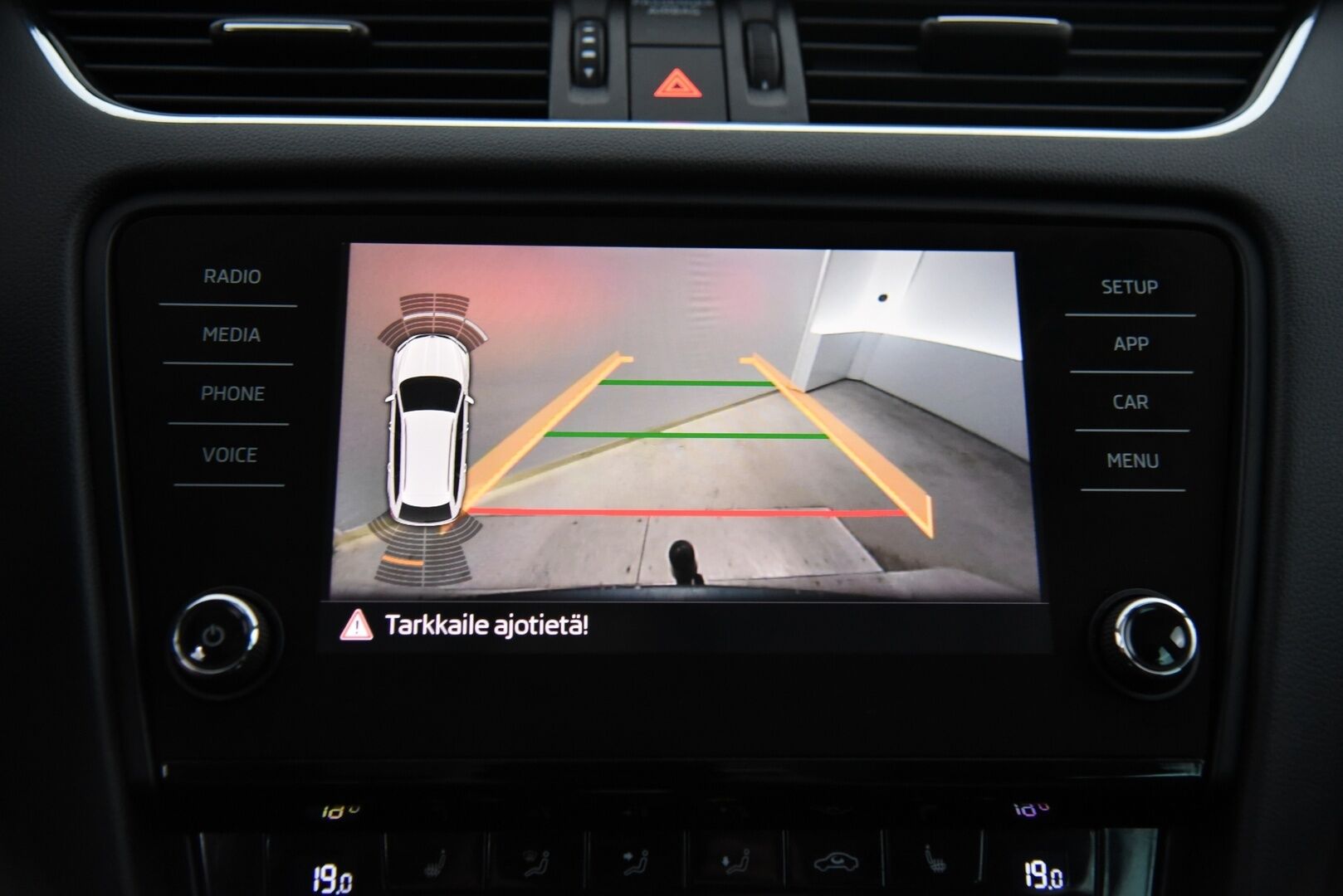 Skoda Octavia 2017 Combi 2,0 TDI 184 4x4 Scout DSG Autom / Adapt. Vakkari / P. Kamera / LED / Koukku - BLIS / P.Tutkat