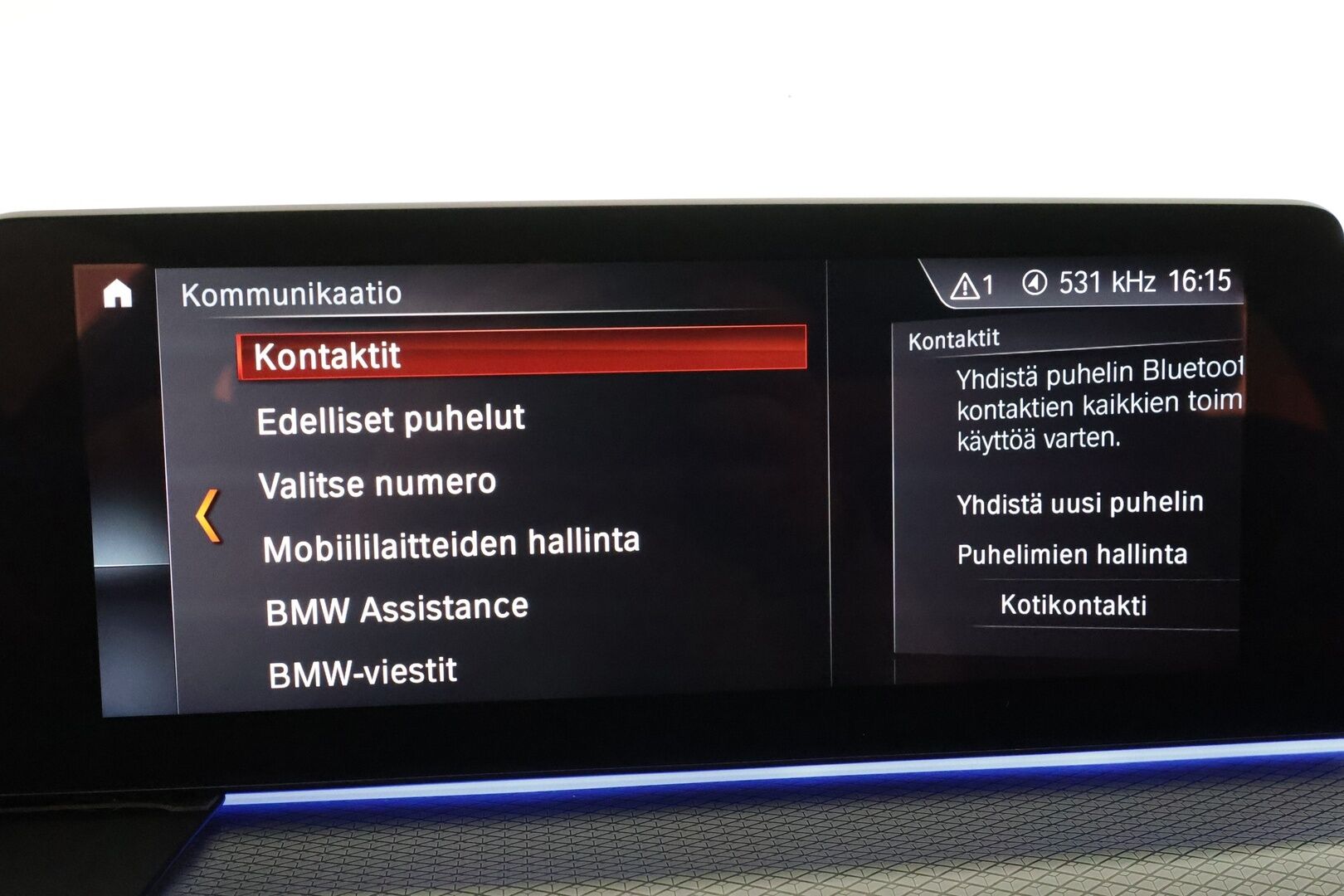 BMW 520 2018 G30 Sedan 520d A xDrive M Sport * K-Sport ilma-alusta / Webasto / Koukku / Sporttinahat / Kamera / LED / Navi * - Suomi-auto / Merkkihuollettu / M-Sport / Shadowline
