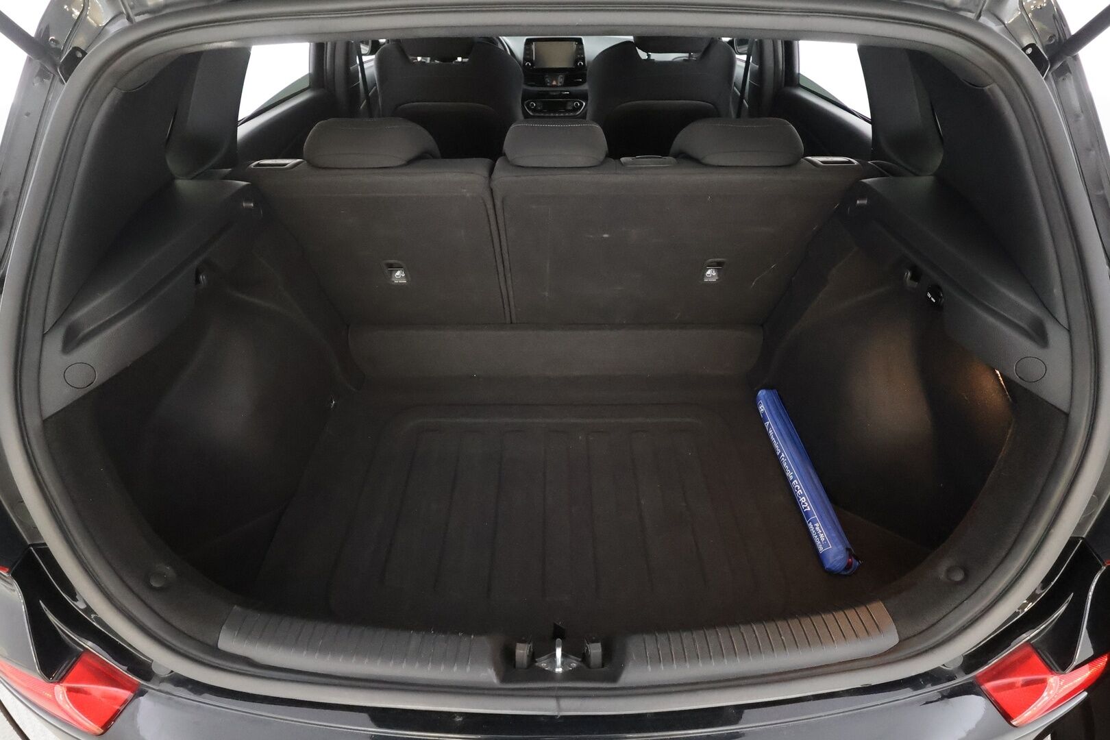 Hyundai i30 5d 2018 N 2,0 T-GDI 6MT - | LED | Webasto | Säädettävä alusta | Rev matching | P.kamera | Navi | Apple & Android | Keyless | Lane assist | Suomiauto | 