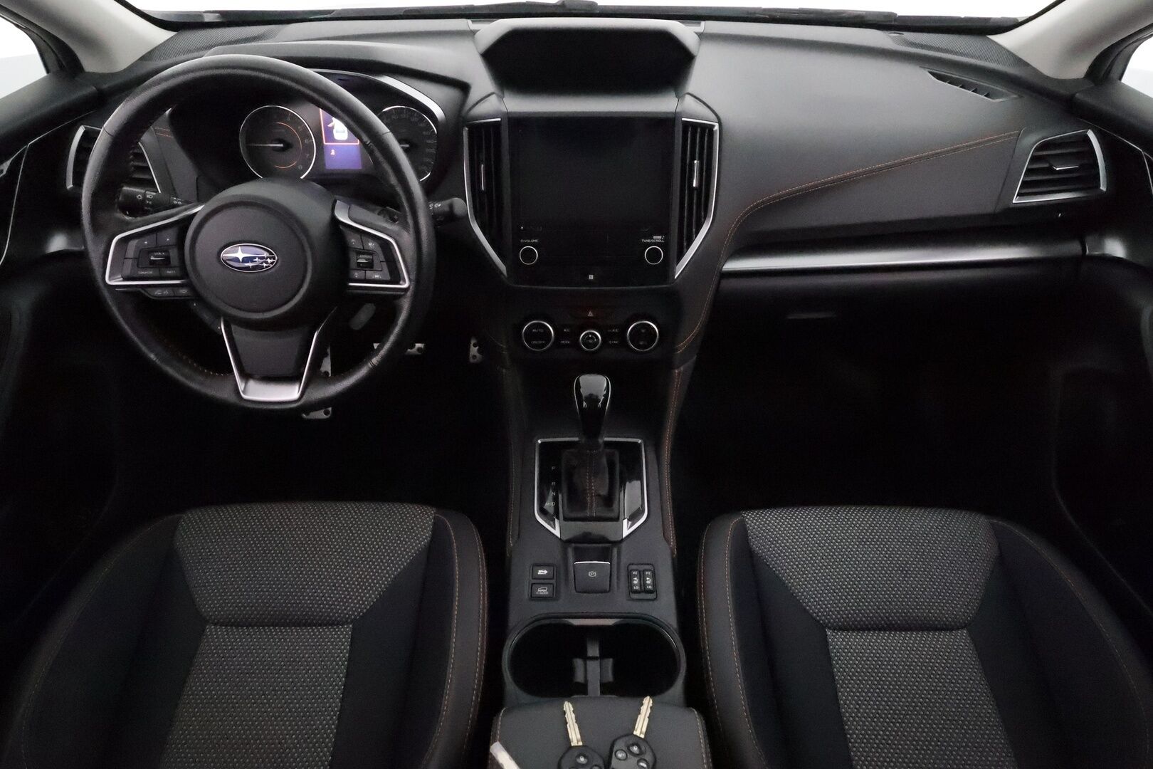 Subaru XV 2018 2,0i Active CVT Summer **ACC / P.kamera / LED / Koukku / Webasto / Apple&Android**
