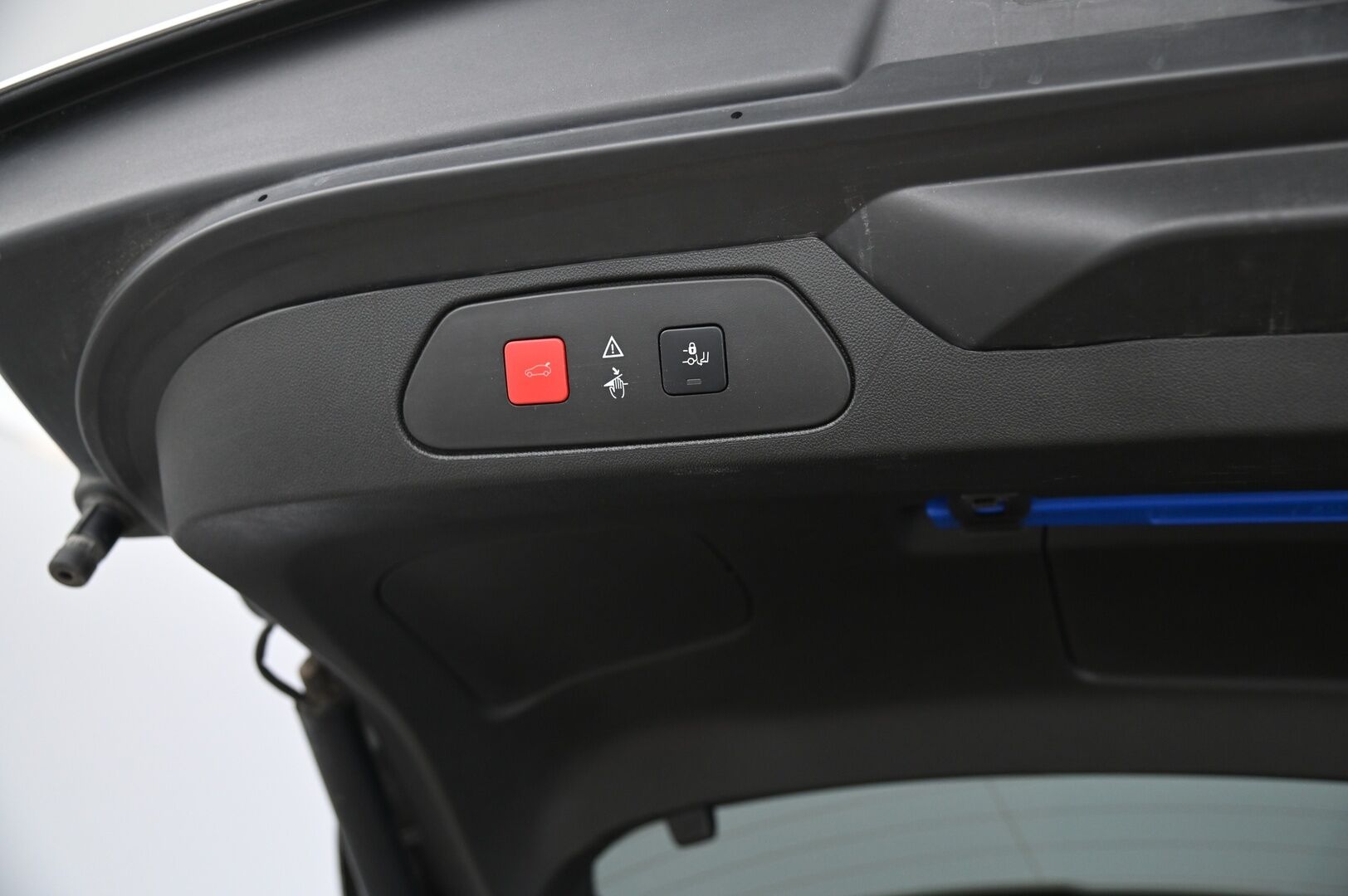 Opel Grandland X 2018 Innovation 1,2 Turbo Start/Stop 96 kW AT6 *ACC / Panorama / 360 kamera / Lohko / Suomi-auto / Jakopää juuri tehty!* - *Juuri saapunut / 2x Renkaat / Lisää kuvia tulossa!*