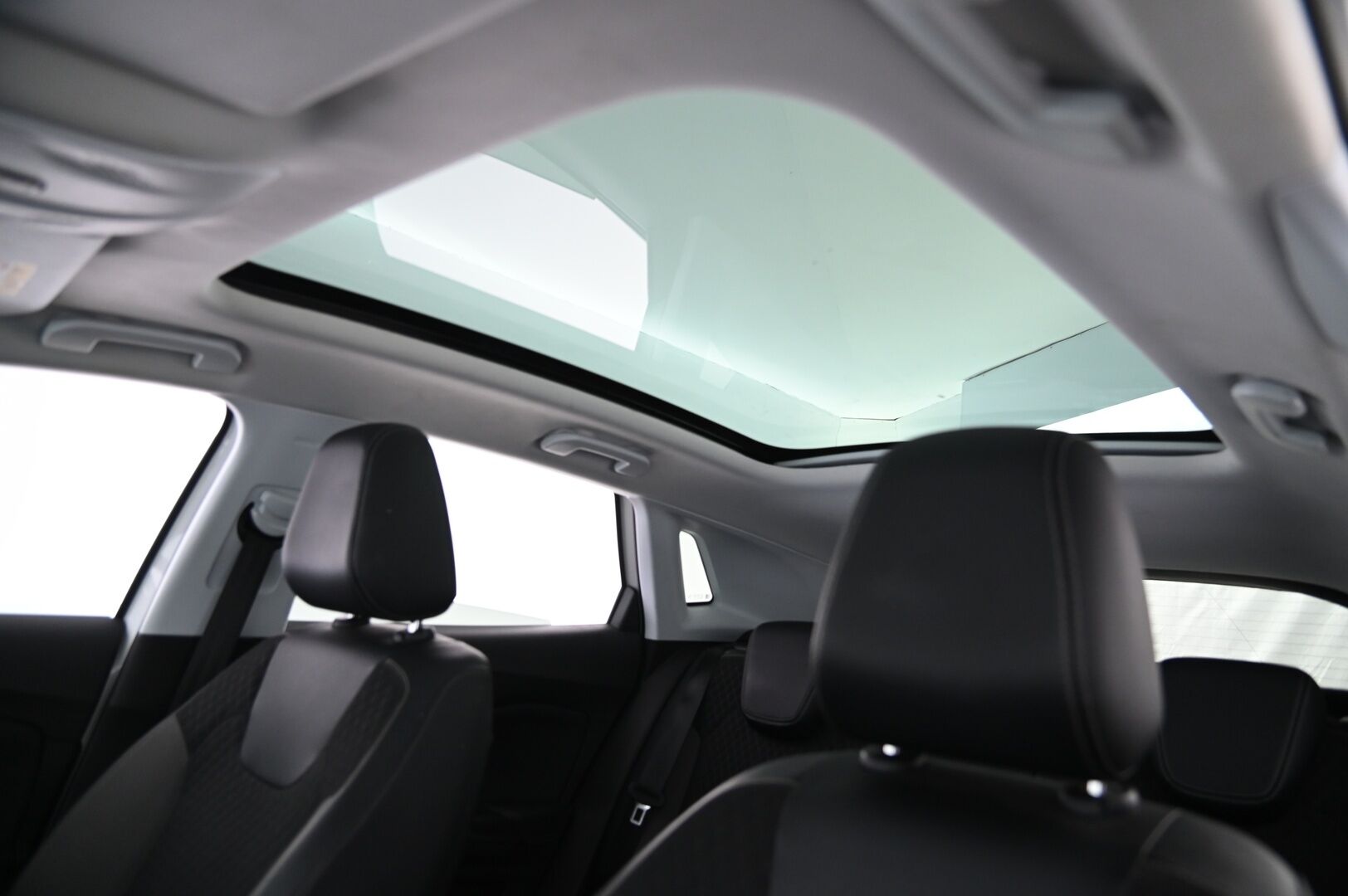 Opel Grandland X 2018 Innovation 1,2 Turbo Start/Stop 96 kW AT6 *ACC / Panorama / 360 kamera / Lohko / Suomi-auto / Jakopää juuri tehty!* - *Juuri saapunut / 2x Renkaat*