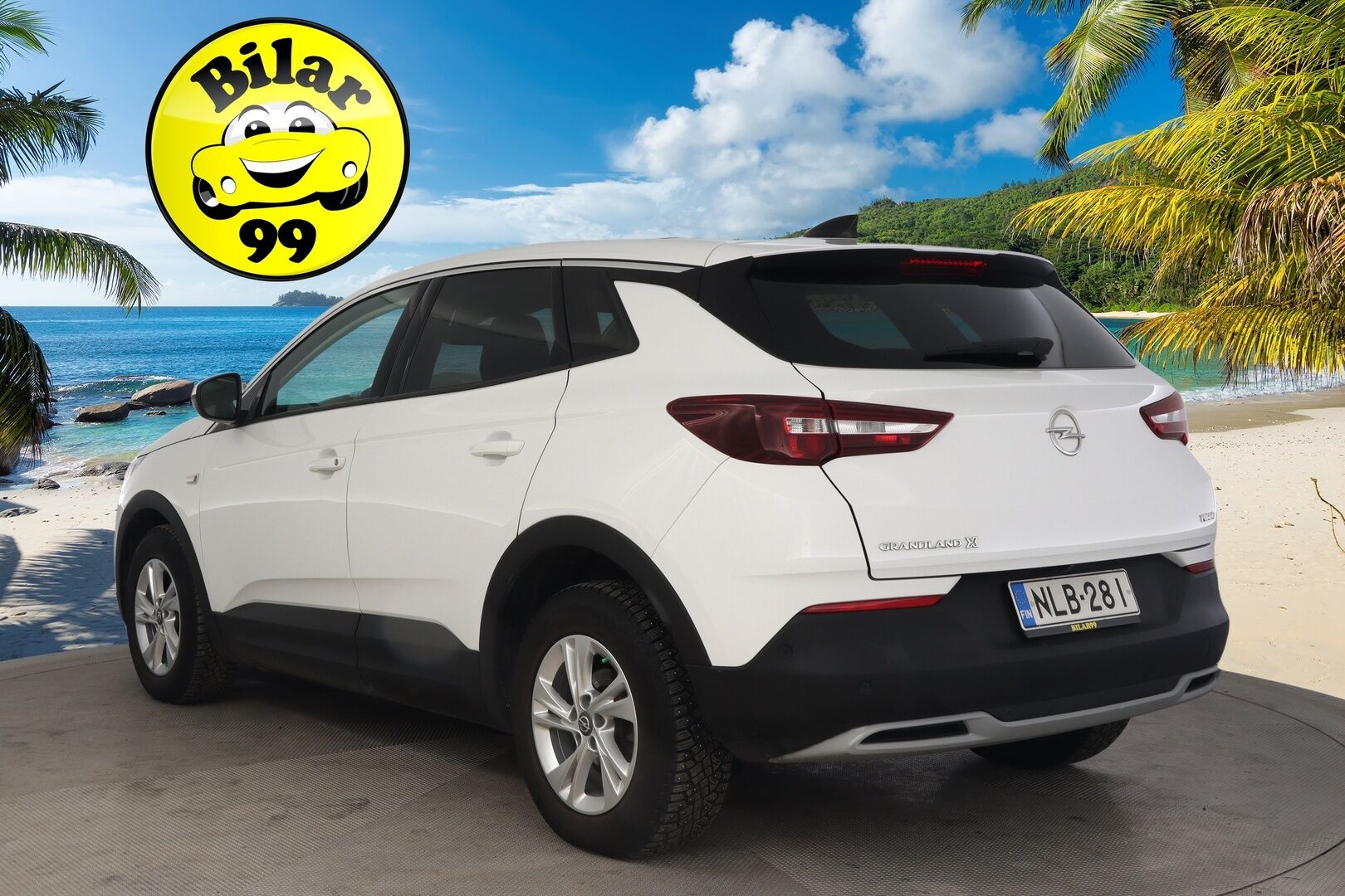 Opel Grandland X 2018 Innovation 1,2 Turbo Start/Stop 96 kW AT6 *ACC / Panorama / 360 kamera / Lohko / Suomi-auto / Jakopää juuri tehty!* - *Juuri saapunut / 2x Renkaat*