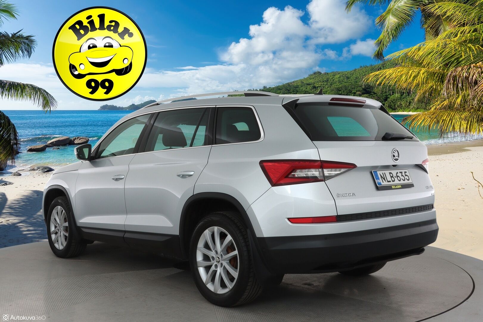 Skoda Kodiaq 2018 2,0TDI 190 4x4 Exclusive**Panorama / 360° Kamera / Ilmastoidut Muistinahat / Adapt.Vakkari / Webasto / Koukku / Canton** - Navi / Kaistavahti / 3-Alueinen / KeylessGO / 2x Renkaat