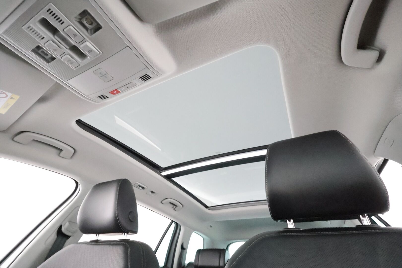 Skoda Kodiaq 2018 2,0TDI 190 4x4 Exclusive**Panorama / 360° Kamera / Ilmastoidut Muistinahat / Adapt.Vakkari / Webasto / Koukku / Canton** - Navi / Kaistavahti / 3-Alueinen / KeylessGO / 2x Renkaat