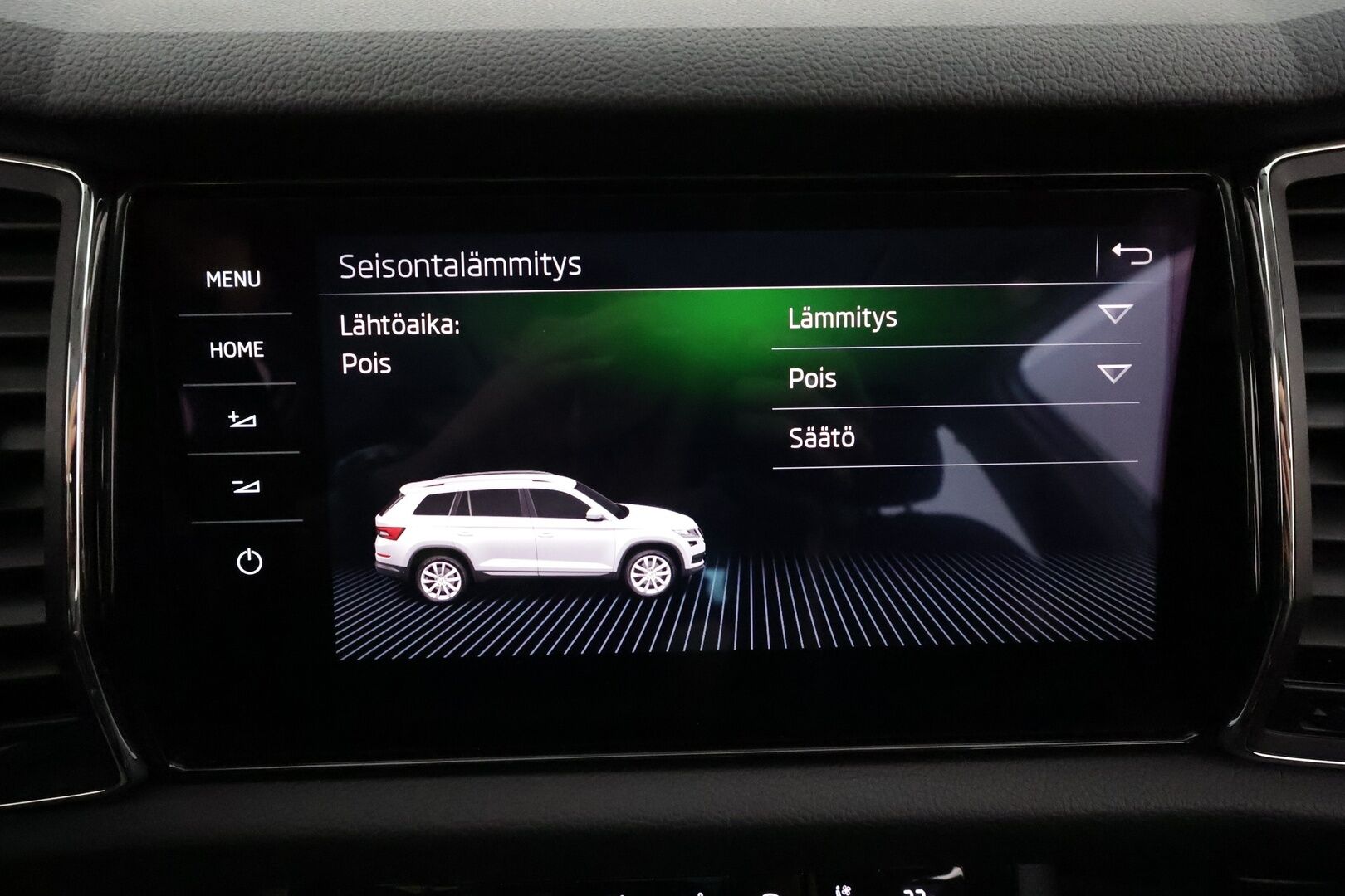 Skoda Kodiaq 2018 2,0TDI 190 4x4 Exclusive**Panorama / 360° Kamera / Ilmastoidut Muistinahat / Adapt.Vakkari / Webasto / Koukku / Canton** - Navi / Kaistavahti / 3-Alueinen / KeylessGO / 2x Renkaat