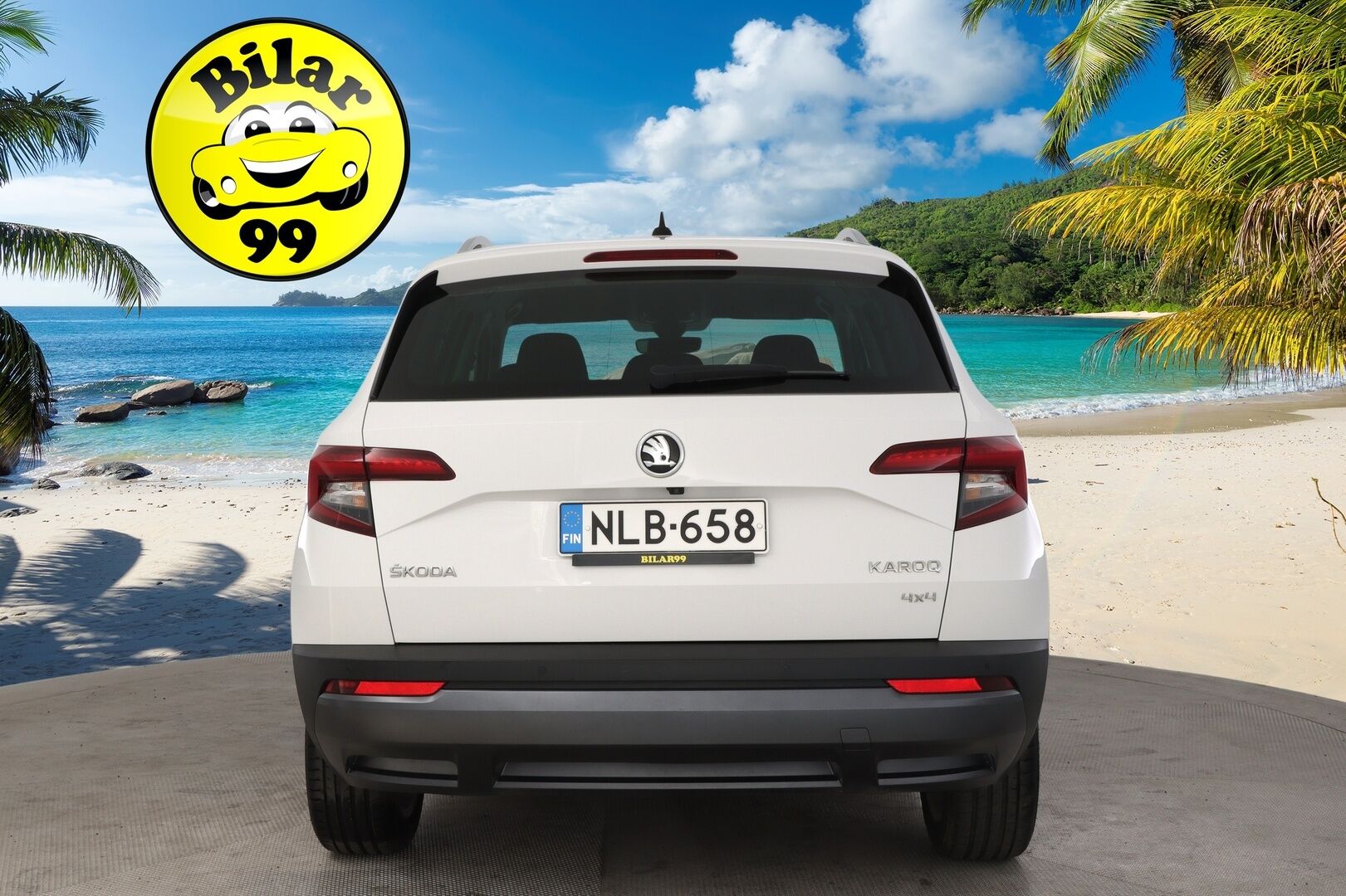 Skoda Karoq 2018 2,0 TDI 150 4x4 Style DSG Autom. *Webasto / ACC / Navi / Koukku / Jakopää tehty!* - *BLIS / Lane Assist / Smartlink / Lämpölasi / 2x Alumiinivanteet hyvillä renkailla*