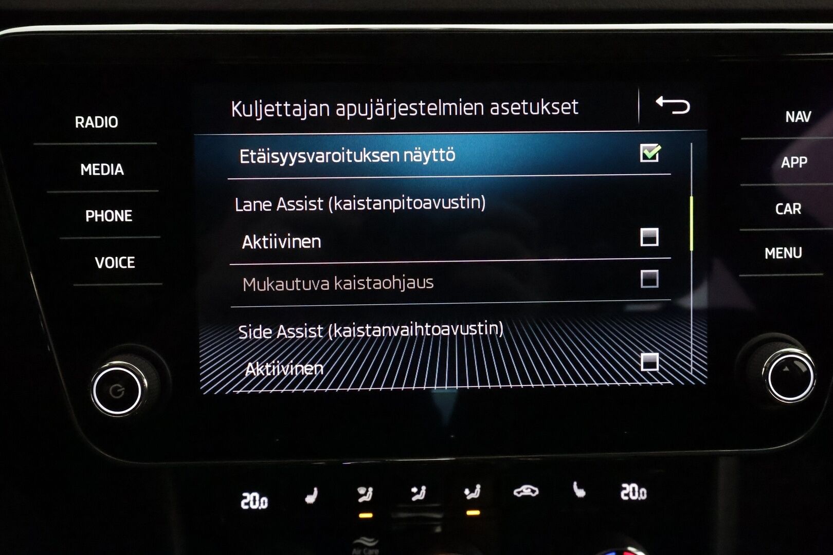 Skoda Superb 2018 Combi 1,4 TSI ACT Style BusinessLine DSG **Webasto / Koukku / ACC / Canton / Xenon / P.Kamera / Muistipenkki** - Suomi-auto / Kahdet Renkaat