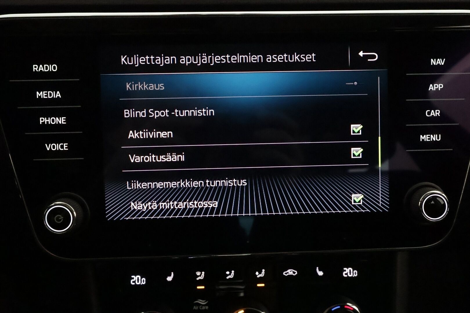 Skoda Superb 2018 Combi 1,4 TSI ACT Style BusinessLine DSG **Webasto / Koukku / ACC / Canton / Xenon / P.Kamera / Muistipenkki** - Suomi-auto / Kahdet Renkaat