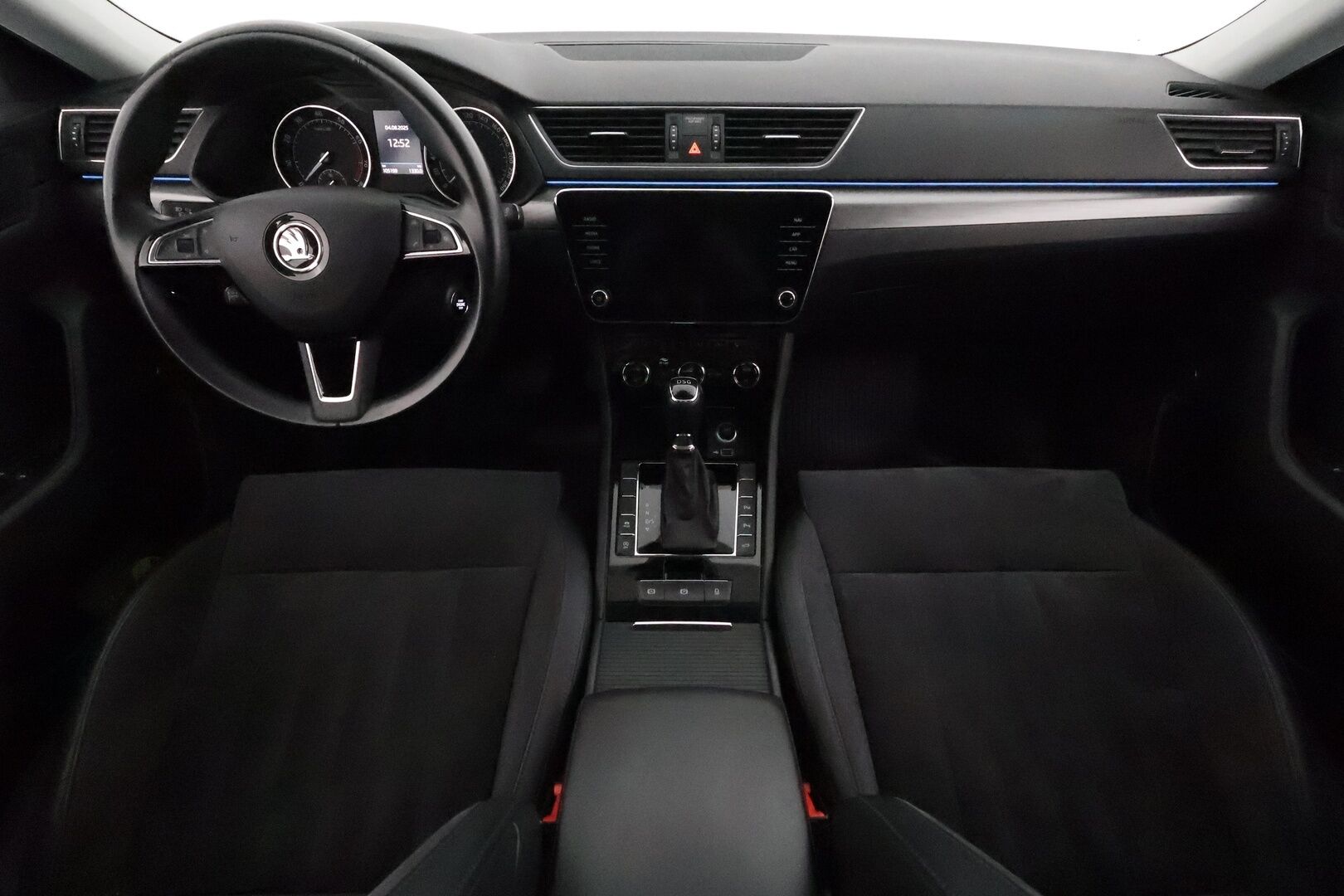 Skoda Superb 2018 Combi 1,4 TSI ACT Style BusinessLine DSG **Webasto / Koukku / ACC / Canton / Xenon / P.Kamera / Muistipenkki** - Suomi-auto / Kahdet Renkaat