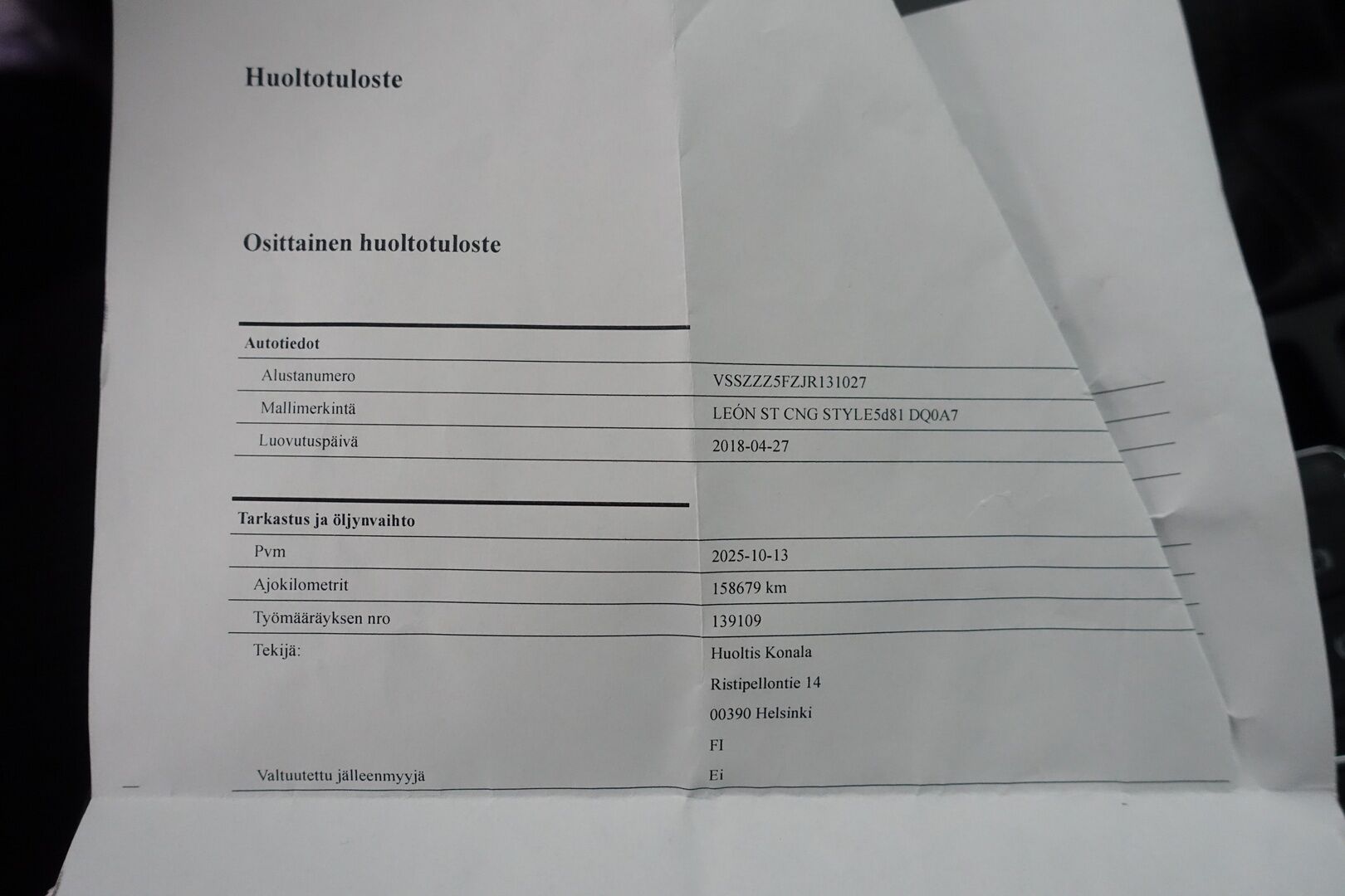 Seat Leon ST 2018 1,4 TGI 110 Style Business DSG / YritysOutlet - Myydään vain yrityksille - *Lohko & Sisäpistoke /Tutkat /  Vakkari / Navi / LED / AppleCarPlay *