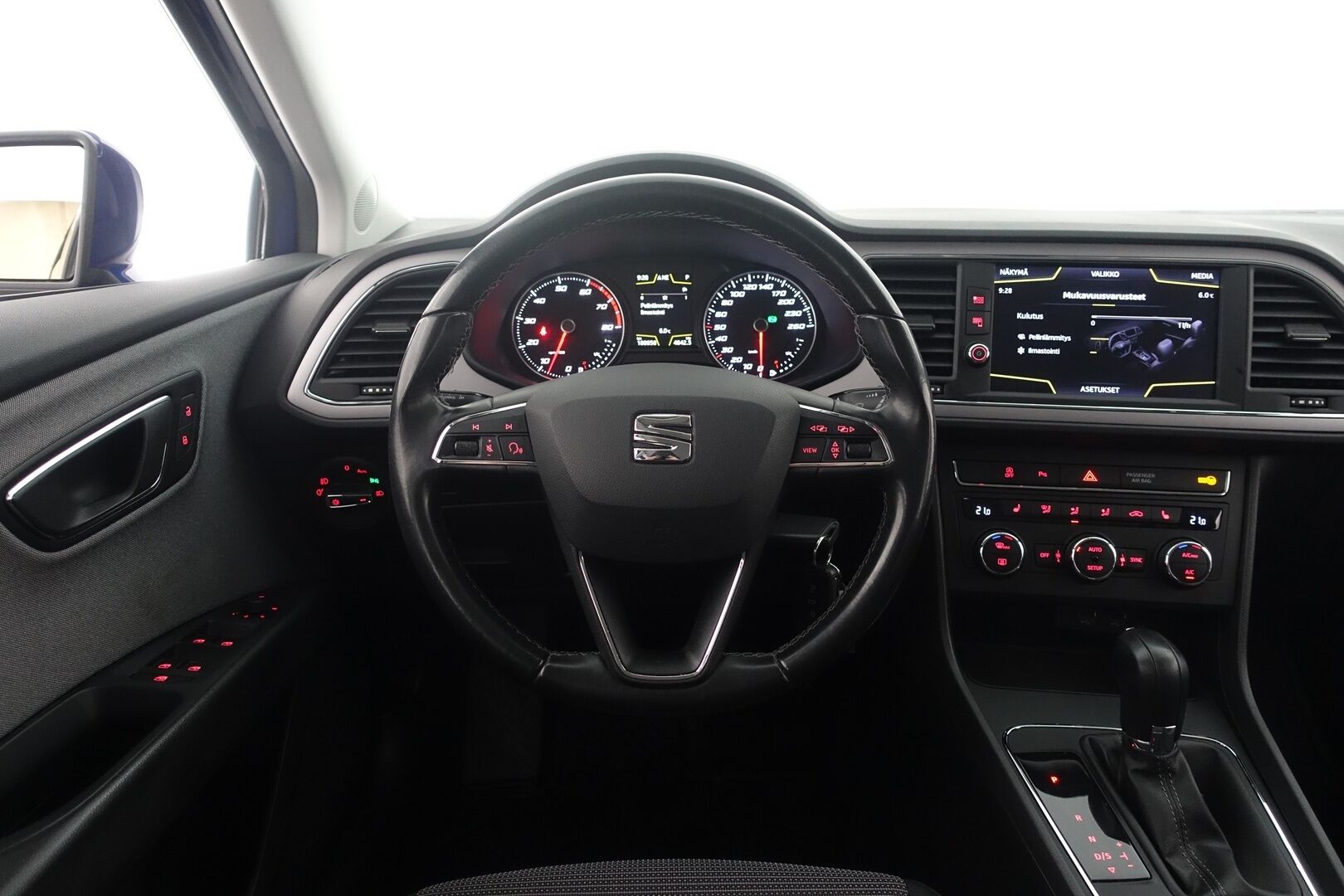 Seat Leon ST 2018 1,4 TGI 110 Style Business DSG / YritysOutlet - Myydään vain yrityksille - *Lohko & Sisäpistoke /Tutkat /  Vakkari / Navi / LED / AppleCarPlay *
