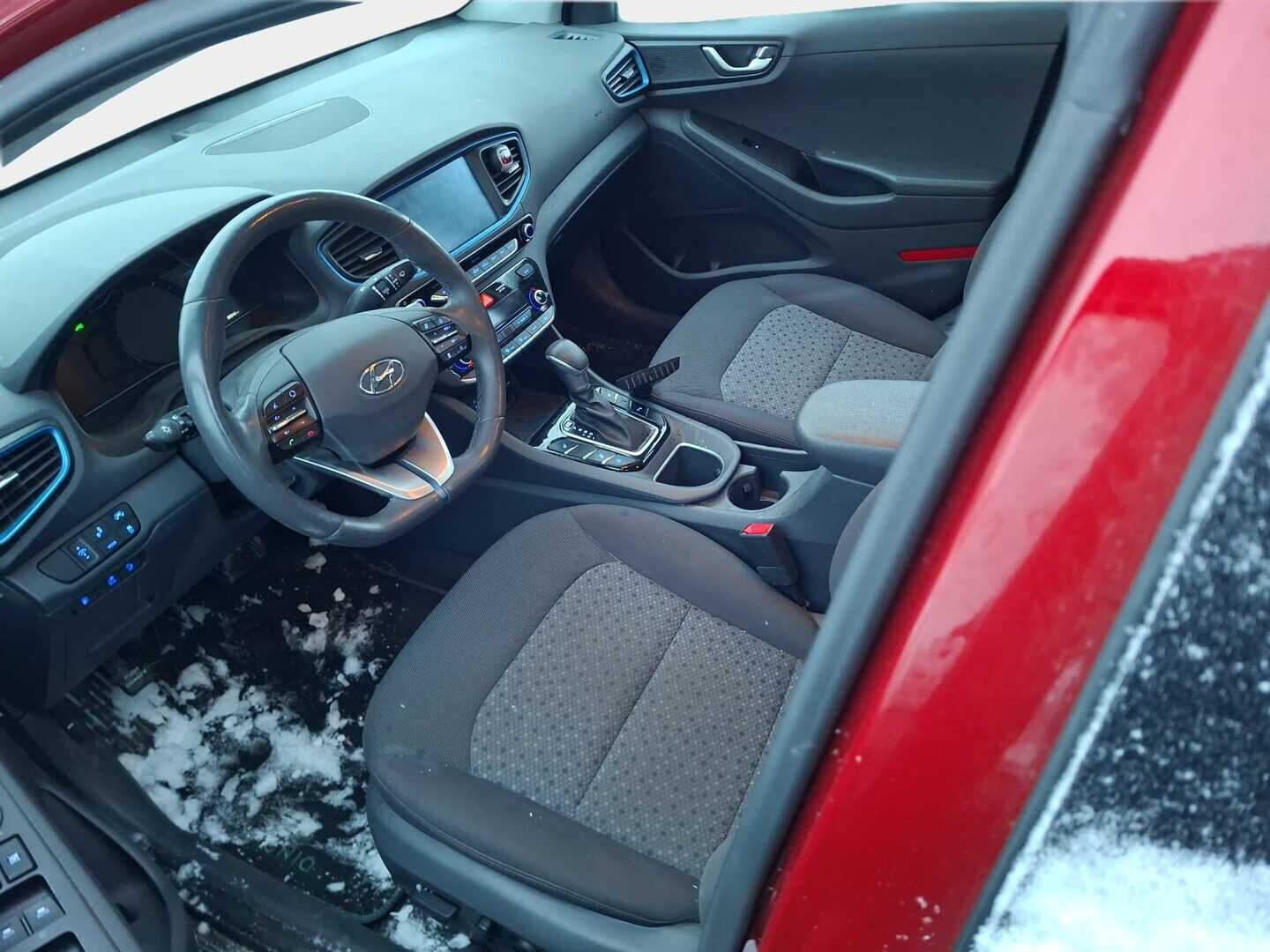 Hyundai IONIQ plug-in 2019 DCT Style *ACC / Peruutuskamera / Lohkolämmitin!' - Huippuedullinen / erittäin siisti / pienillä kilsoilla!