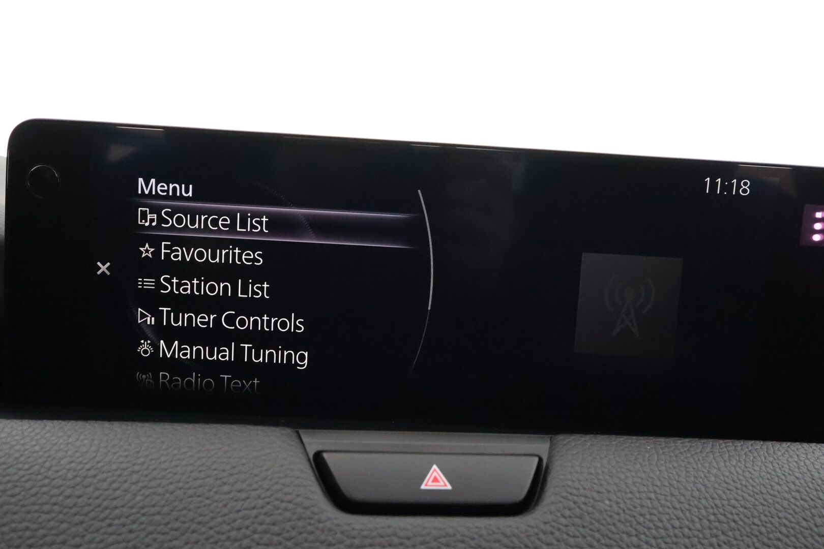 Mazda CX-60 2023 2.5 PHEV 8AT AWD PR Homura * ACC / Koukku / 360-Kamera / Muistipenkki / HUD / Panorama / Ilmastoidut Penkit Edessä * - Suomi-Auto / Akku kuntotarkastettu SoH 92,2% / Kahdet Renkaat / 2x Lataus - HULLUT AVAJAISHULINAT KORKOTARJOUS 3,29 %