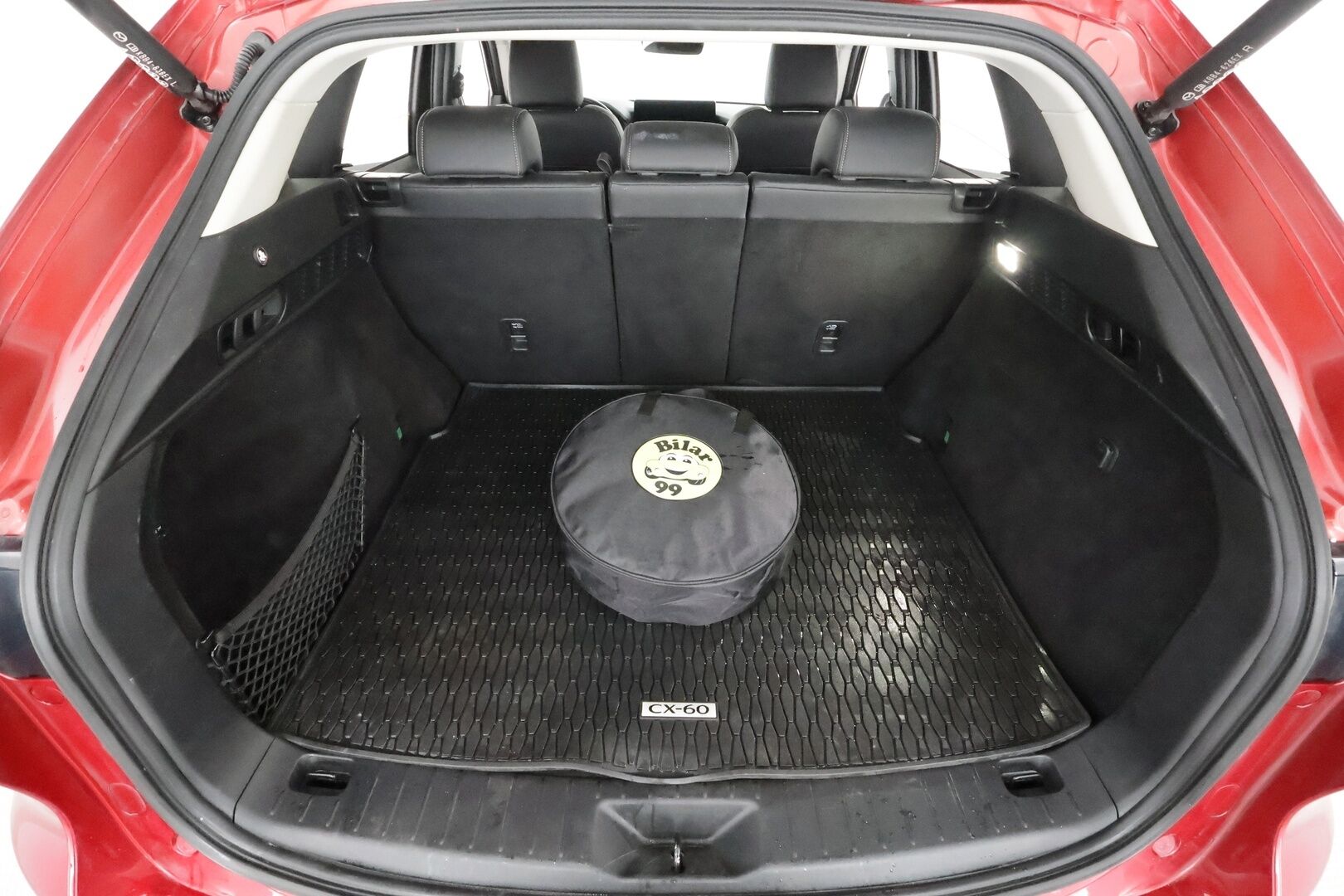 Mazda CX-60 2023 2.5 PHEV 8AT AWD PR Homura * ACC / Koukku / Lohko / 360-Kamera / Muistipenkki / HUD / Panorama * - Suomi-Auto / Akku kuntotarkastettu SoH 92,2% / Kahdet Renkaat / 2x Lataus