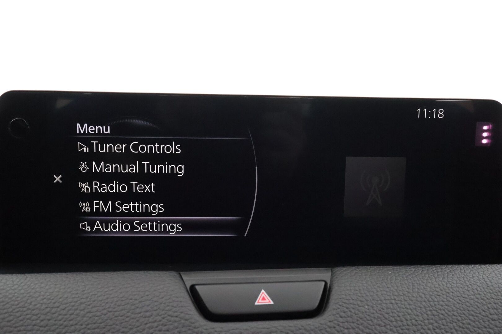 Mazda CX-60 2023 2.5 PHEV 8AT AWD PR Homura * ACC / Koukku / 360-Kamera / Muistipenkki / HUD / Panorama / Ilmastoidut Penkit Edessä * - Suomi-Auto / Akku kuntotarkastettu SoH 92,2% / Kahdet Renkaat / 2x Lataus - HULLUT AVAJAISHULINAT KORKOTARJOUS 3,29 %