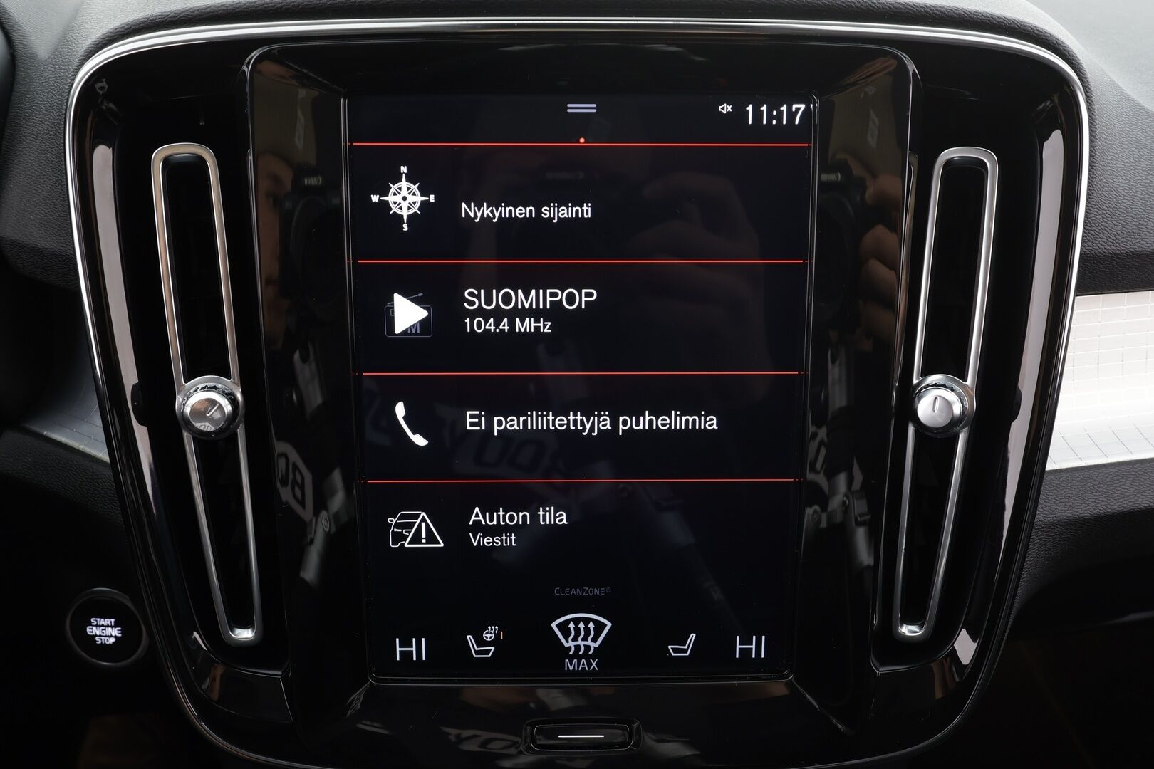 Volvo XC40 2019 D3 Business aut * ACC / P.tutkat / Webasto / Navi / LED / H&K / Koukku / Puolinahat / KeylessGo * - Suomi-auto / Kahdet renkaat aluvanteilla