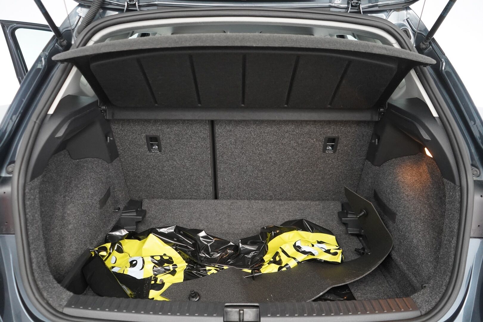 Seat Arona 2019 1,0 EcoTSI 115 Style DSG *Lohkolämmitin / P-Tutka / Vakkari* - Suomi-auto / Juuri huollettu / Metalliväri / Kahdet Seatin vanteet