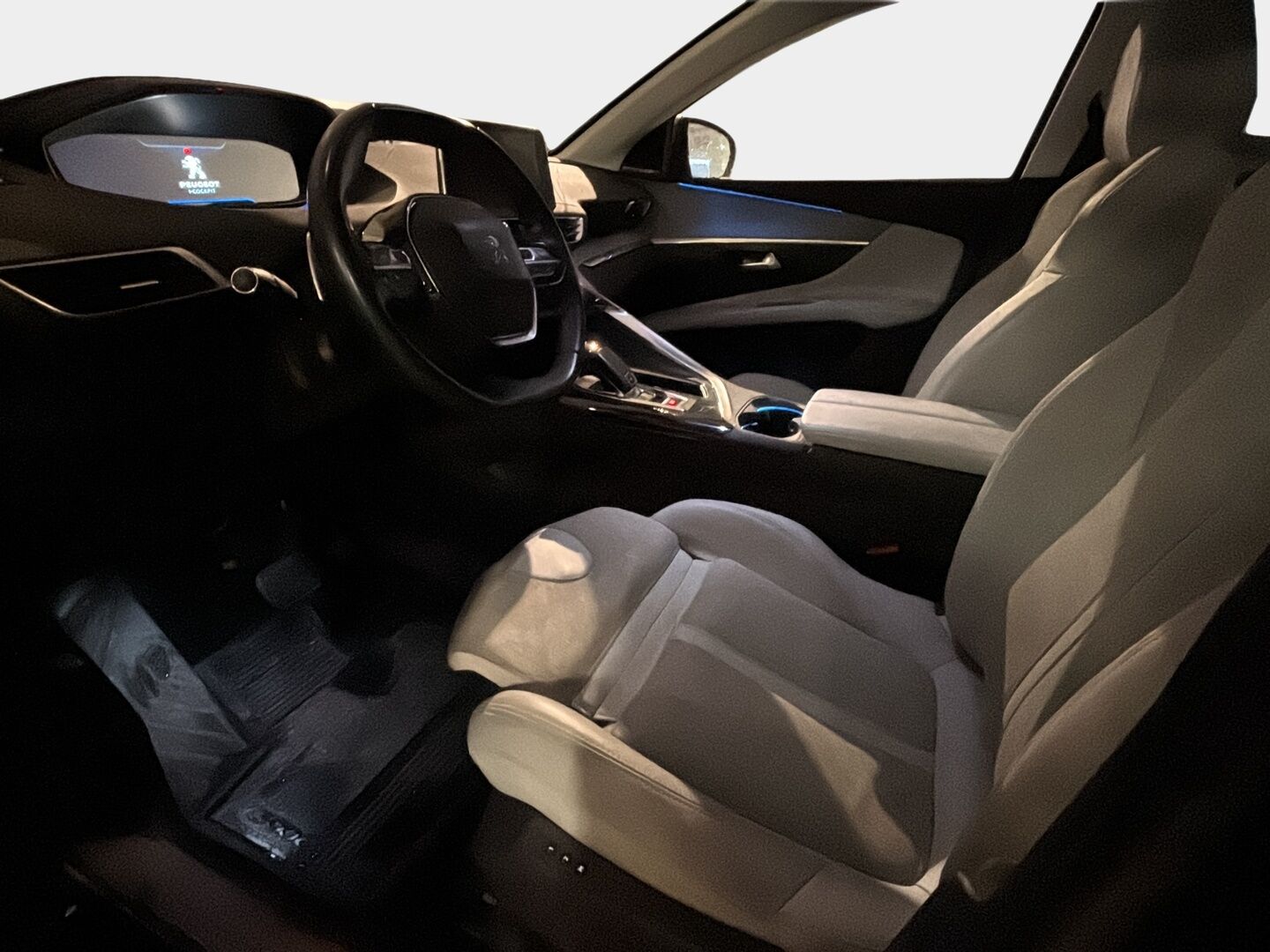 Peugeot 3008 2019 Allure PureTech 180 EAT8-automaatti *ACC /360-kamera /Muisti puolinahat / FOCAL / Panorama / Keyless Go* - *HULLUT VARUSTEET* / Suomi-auto /180Hv Ketjukone / Merkkihuollettu / Lohko+sis.p / Carplay / Kaukovalo automatiikka / Kaistallapitoavustin - HULLUT JOULUT KORKOTARJOUS 2,49% 